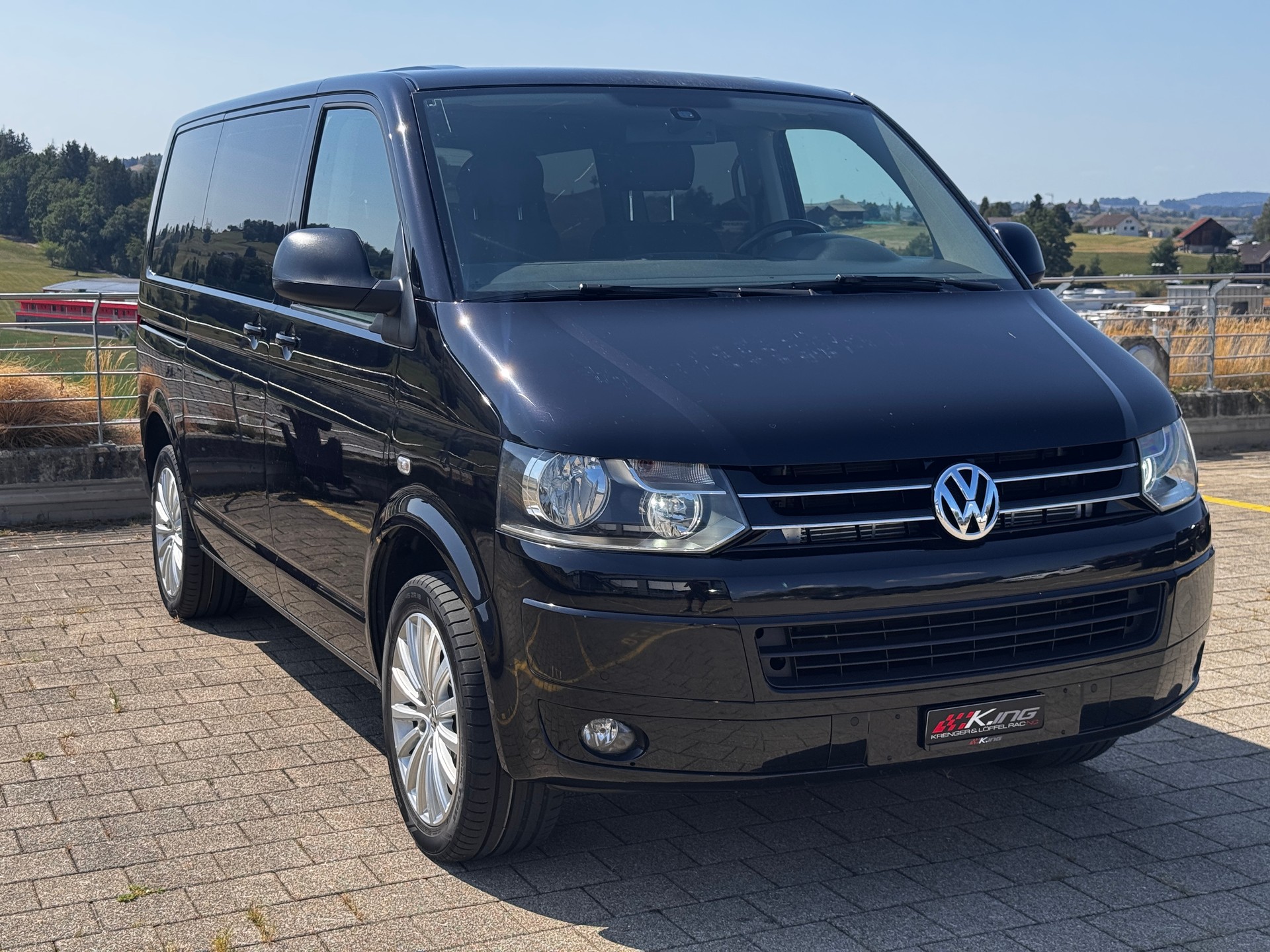 VW T5 Caravelle Comfortline 2.0 TDI CR 4Motion-image-2