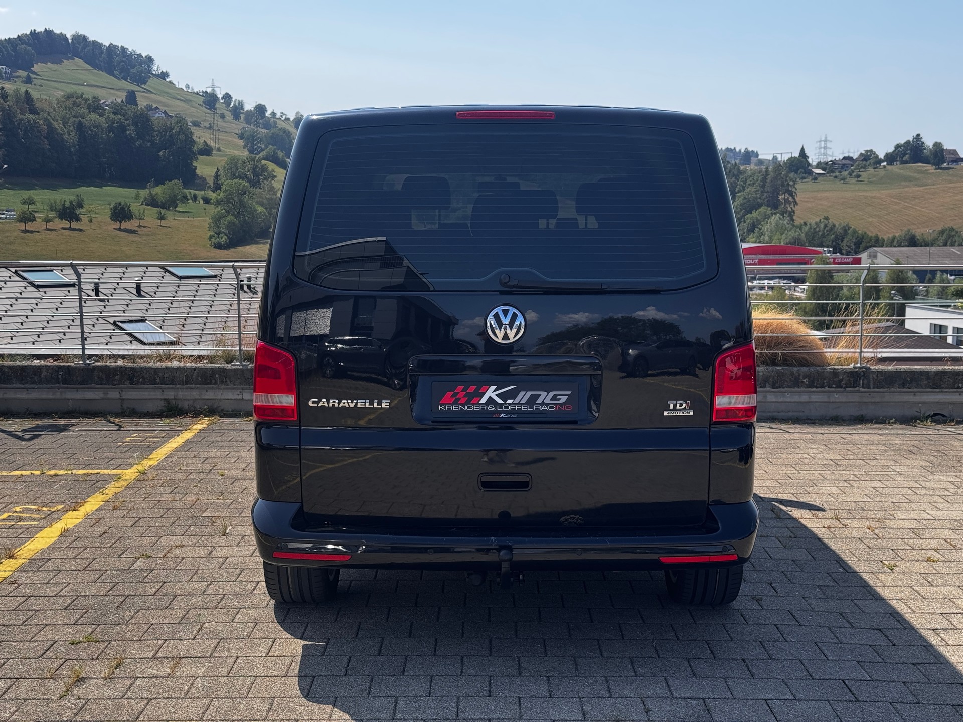 VW T5 Caravelle Comfortline 2.0 TDI CR 4Motion-image-4