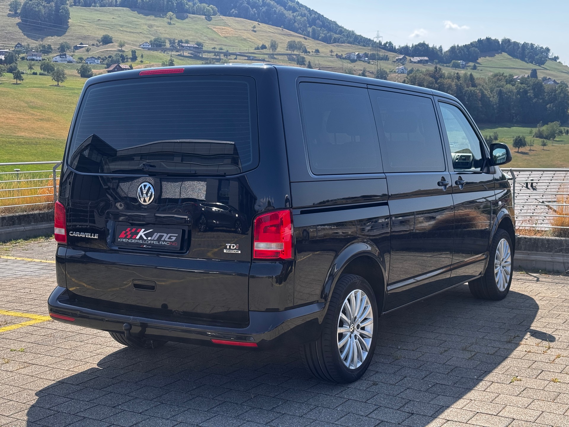 VW T5 Caravelle Comfortline 2.0 TDI CR 4Motion-image-6