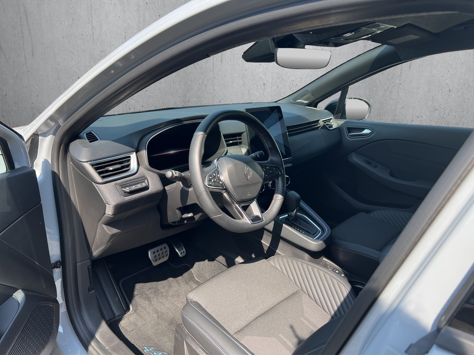 RENAULT Clio 1.6 E-Tech Esprit Alpine-image-8