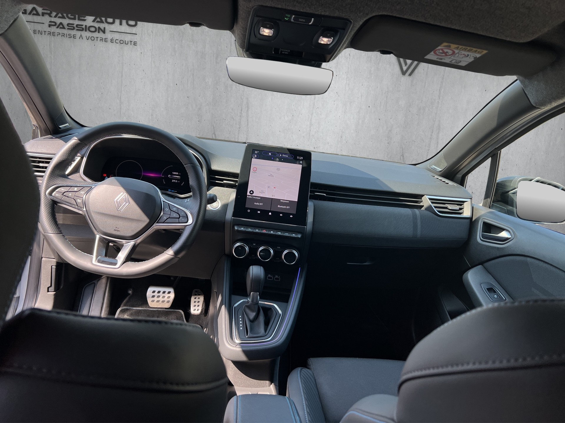 RENAULT Clio 1.6 E-Tech Esprit Alpine-image-11