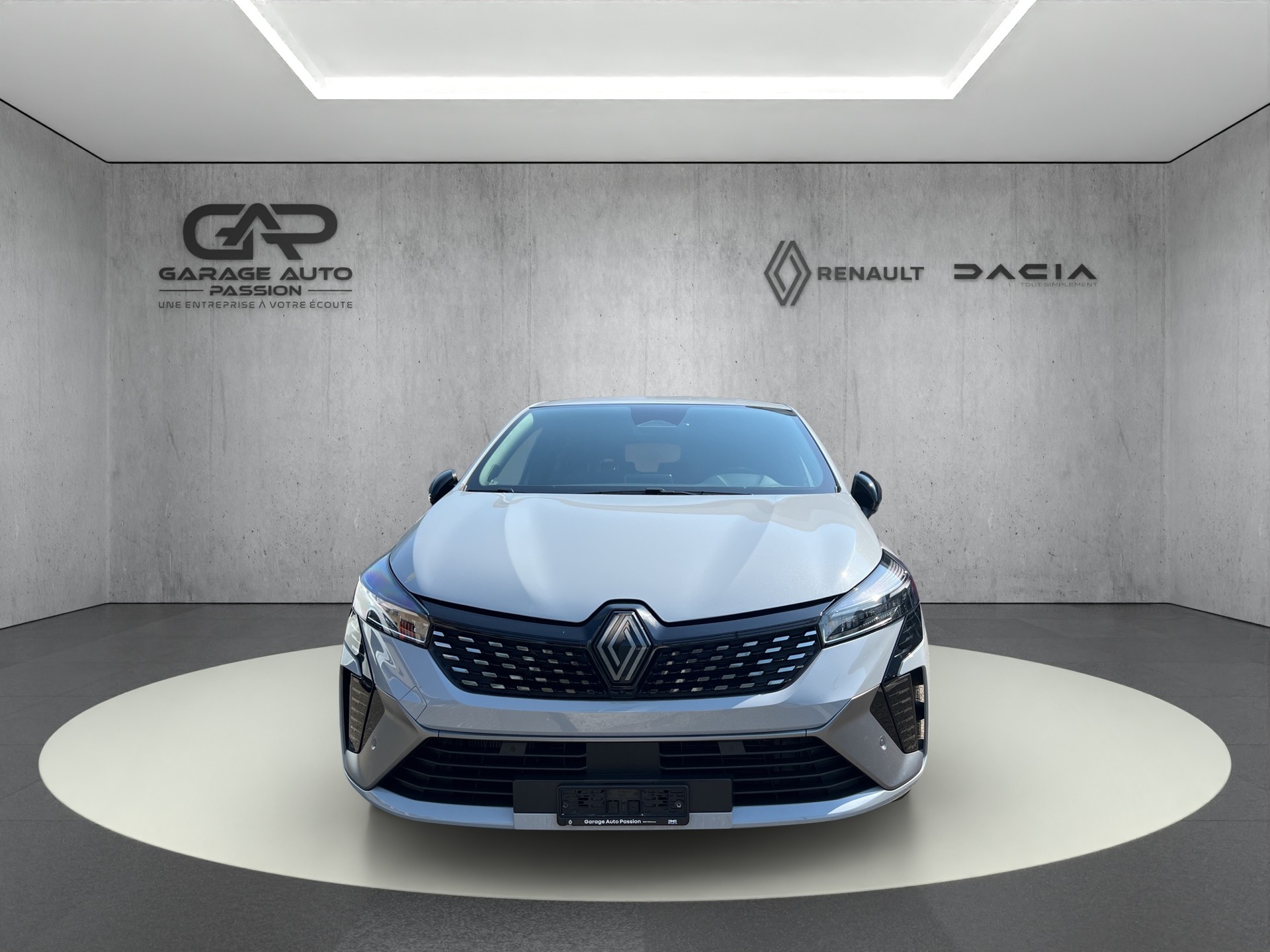 RENAULT Clio 1.6 E-Tech Esprit Alpine-showroom-element-1