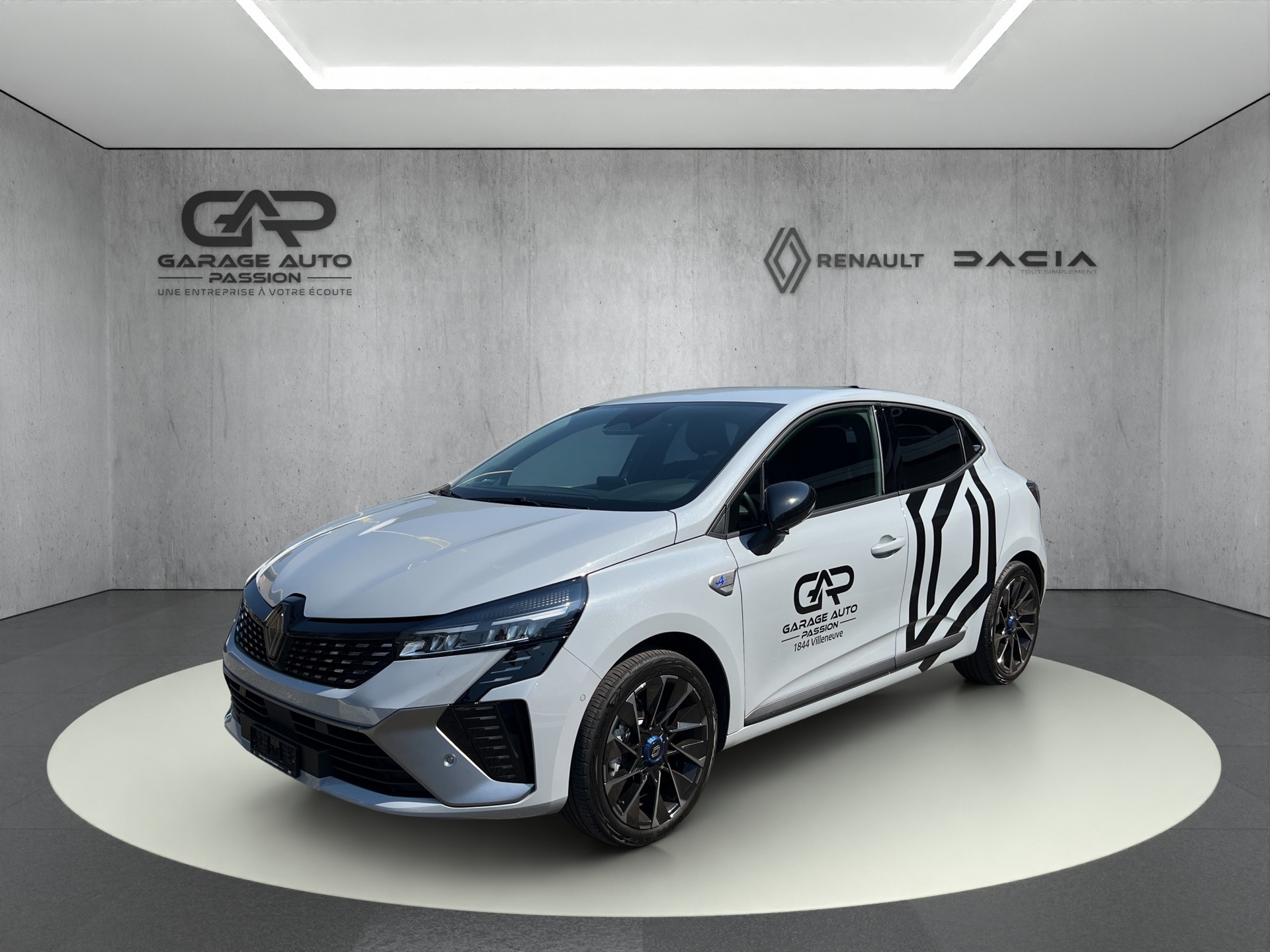 RENAULT Clio 1.6 E-Tech Esprit Alpine-showroom-element-2