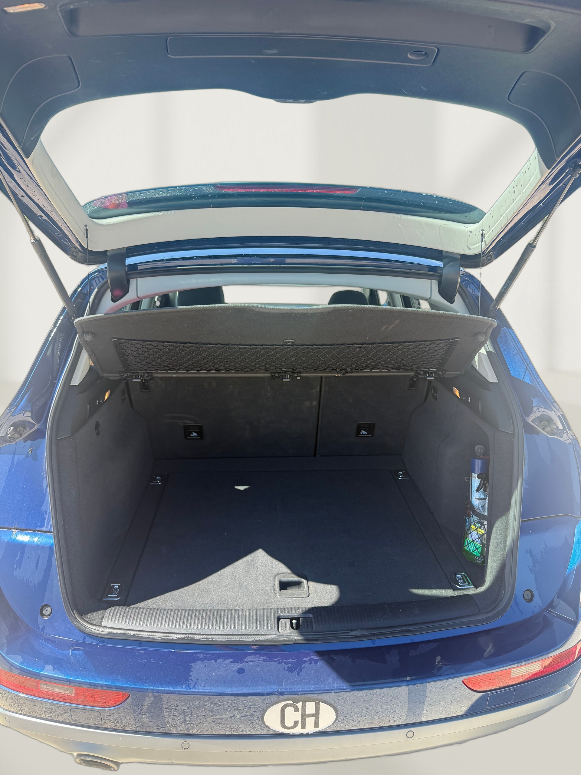 AUDI Q5 2.0 TDI-image-15