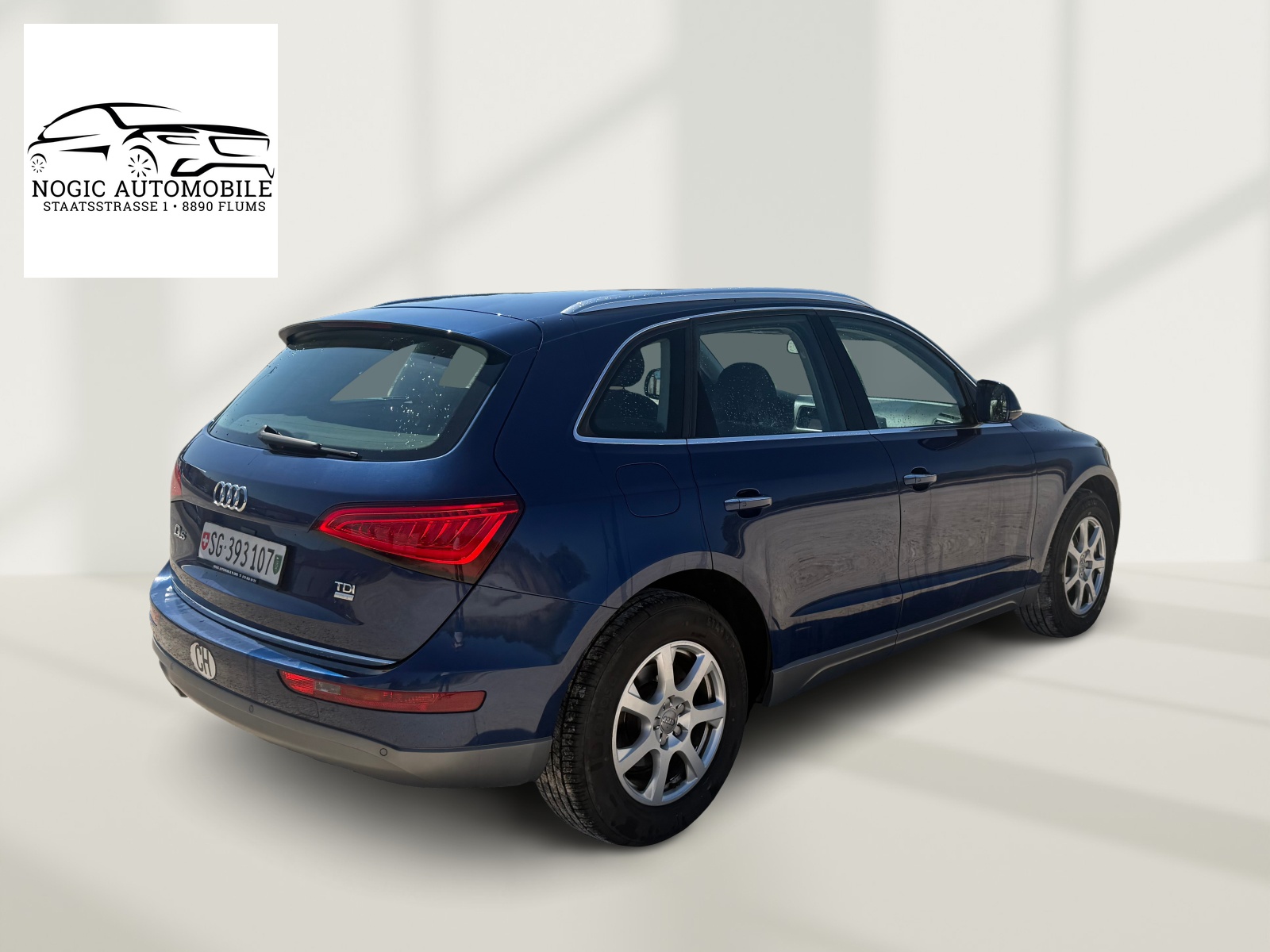 AUDI Q5 2.0 TDI-image-17