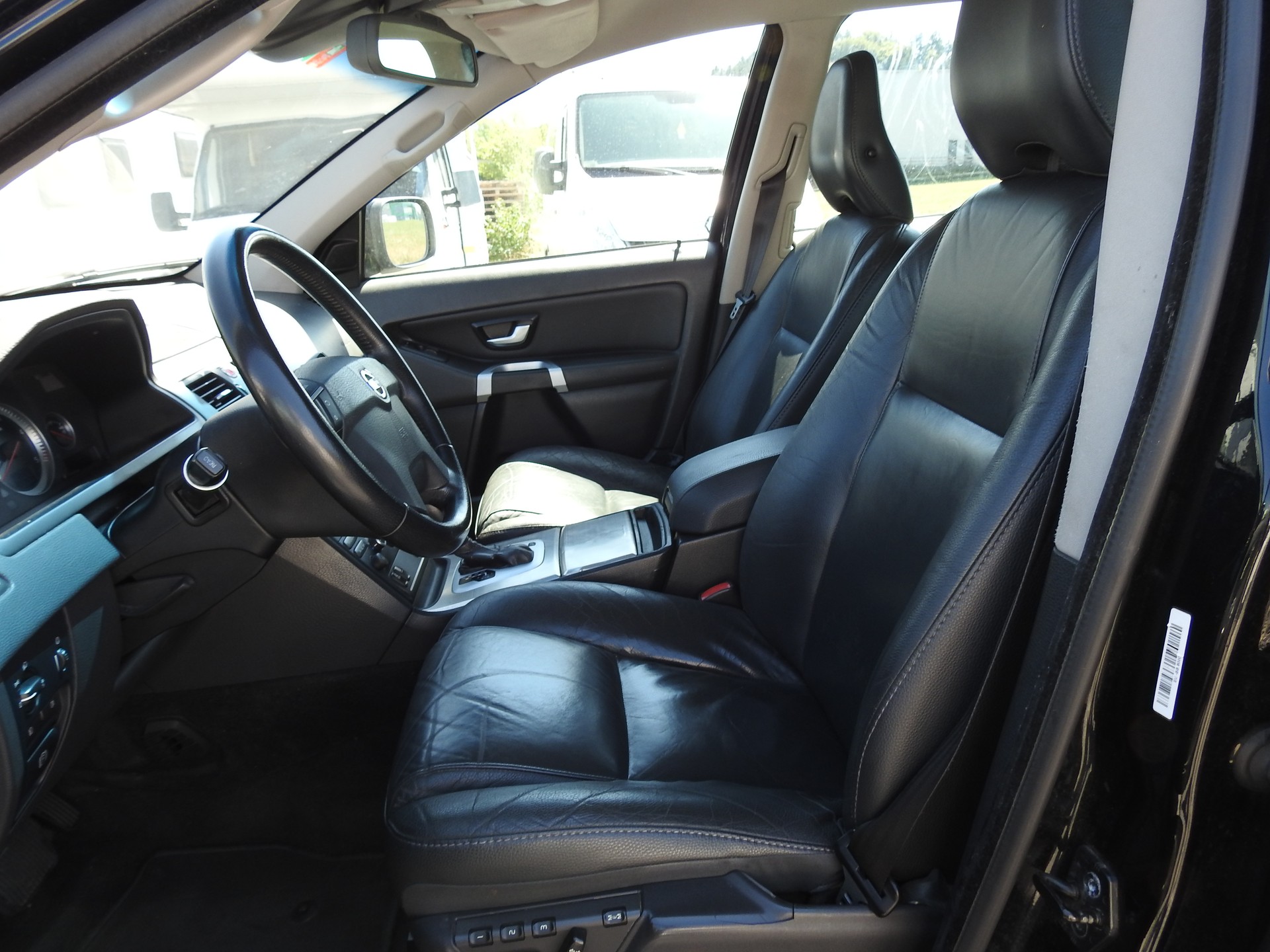 VOLVO XC90 D5 AWD Executive Geartronic-image-12