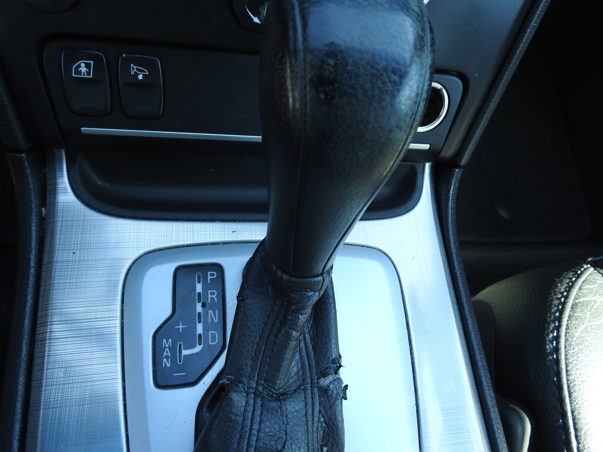 VOLVO XC90 D5 AWD Executive Geartronic-image-21