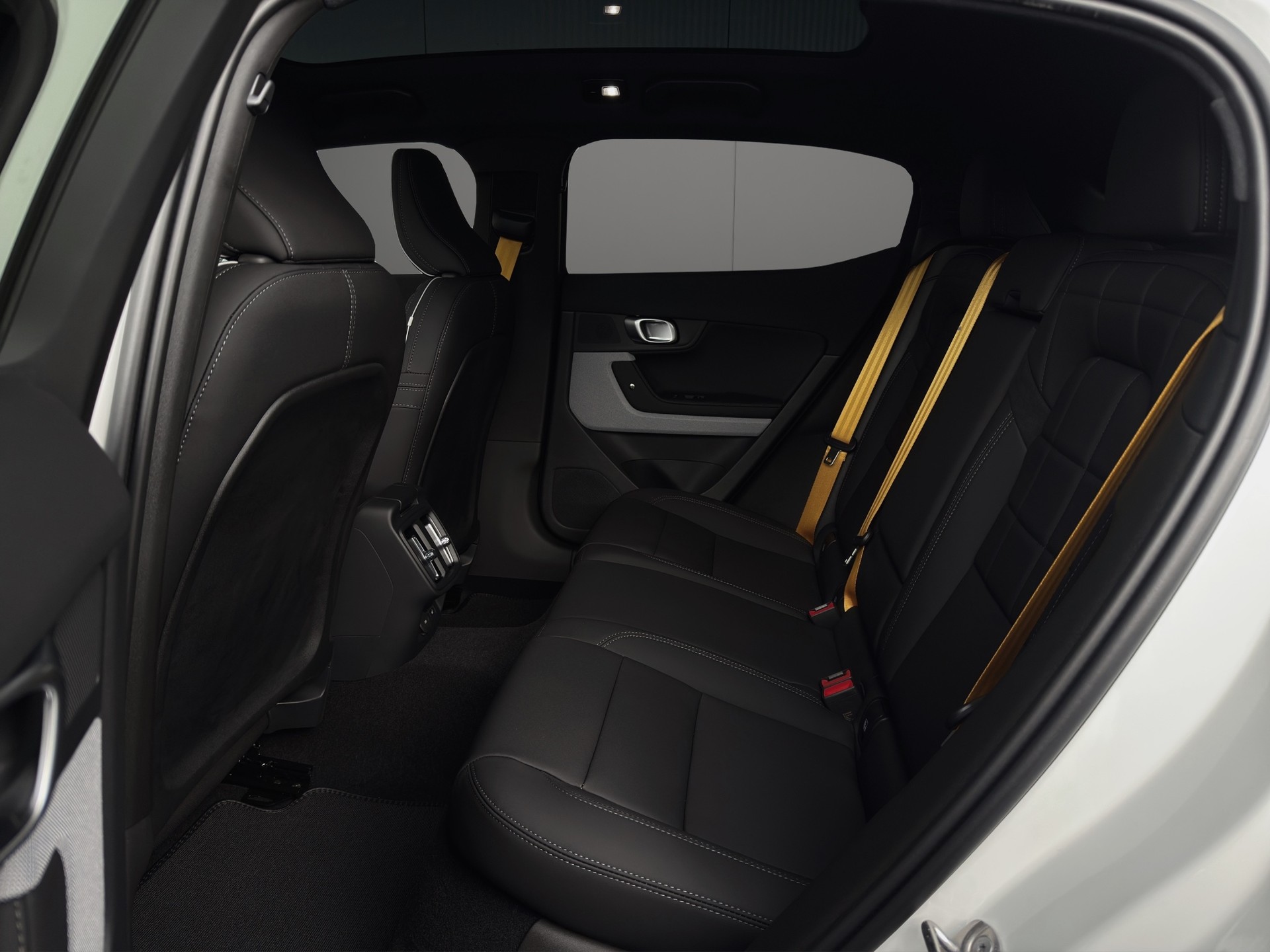 POLESTAR Polestar 2 Long Range Dual Performance Prime 82 kWh-image-8