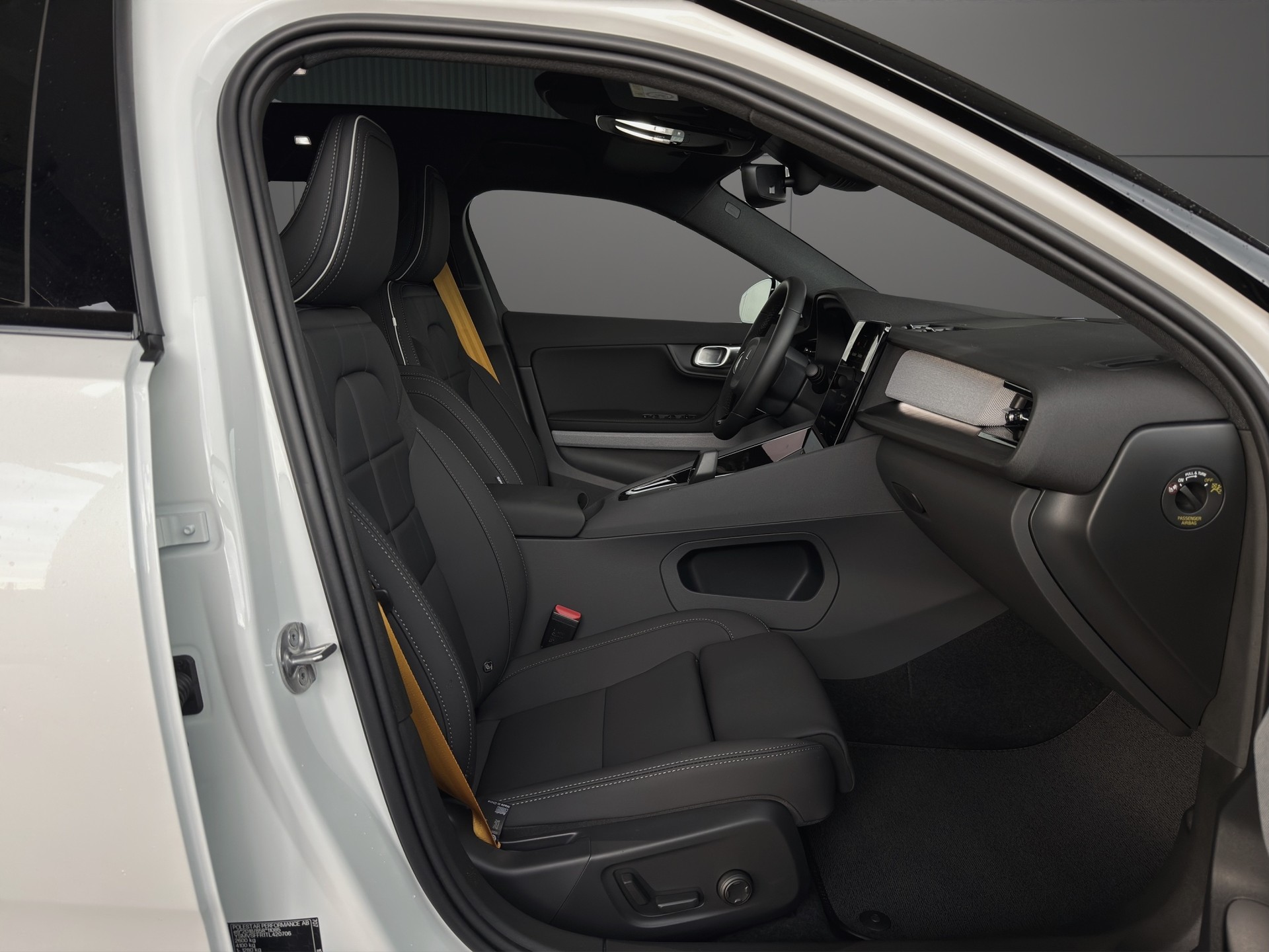 POLESTAR Polestar 2 Long Range Dual Performance Prime 82 kWh-image-10