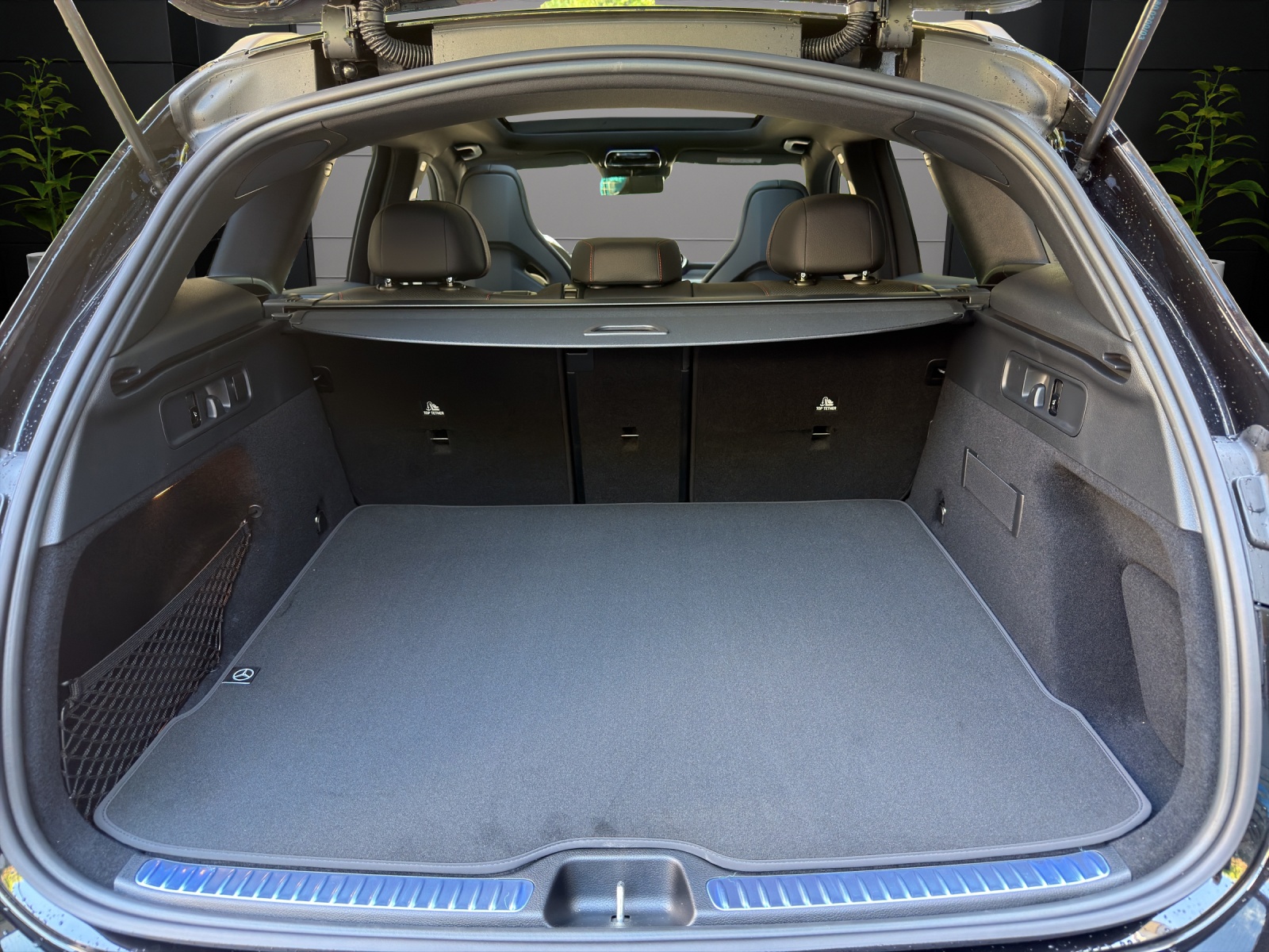 MERCEDES-BENZ GLC 53 AMG 4Matic+ 9G-Tronic-image-14