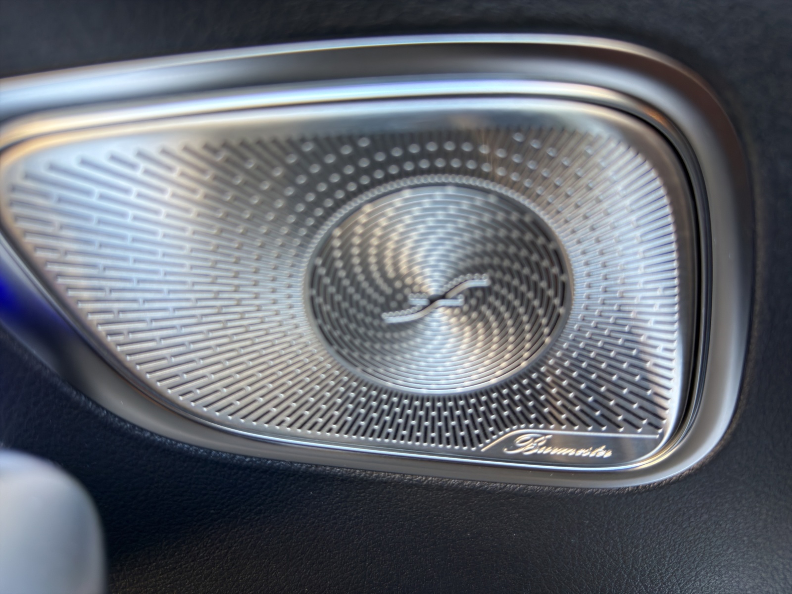 MERCEDES-BENZ GLC 53 AMG 4Matic+ 9G-Tronic-image-16