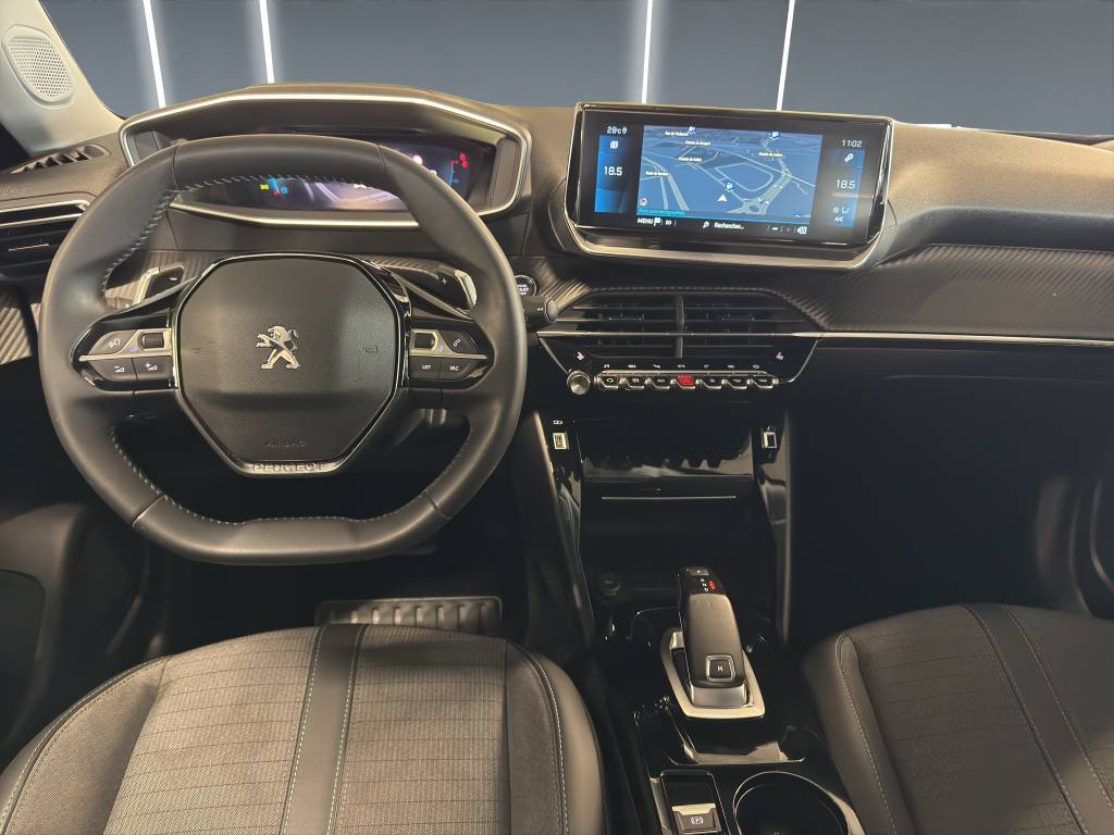 PEUGEOT 2008 1.2 PureTech Allure Pack EAT8-image-5