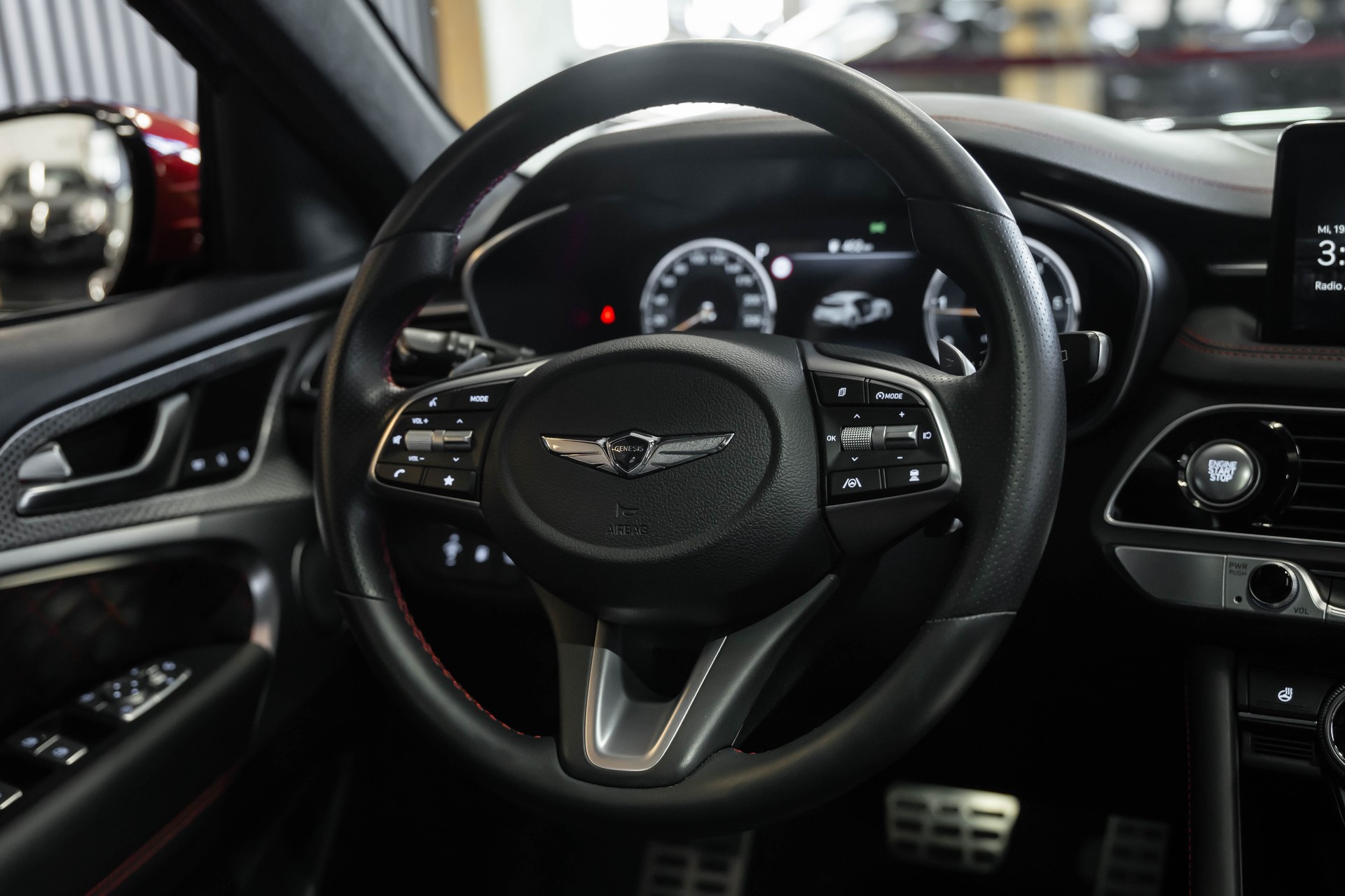 GENESIS G70 Shooting Brake 2.2 CRDI Sport AT8-image-36