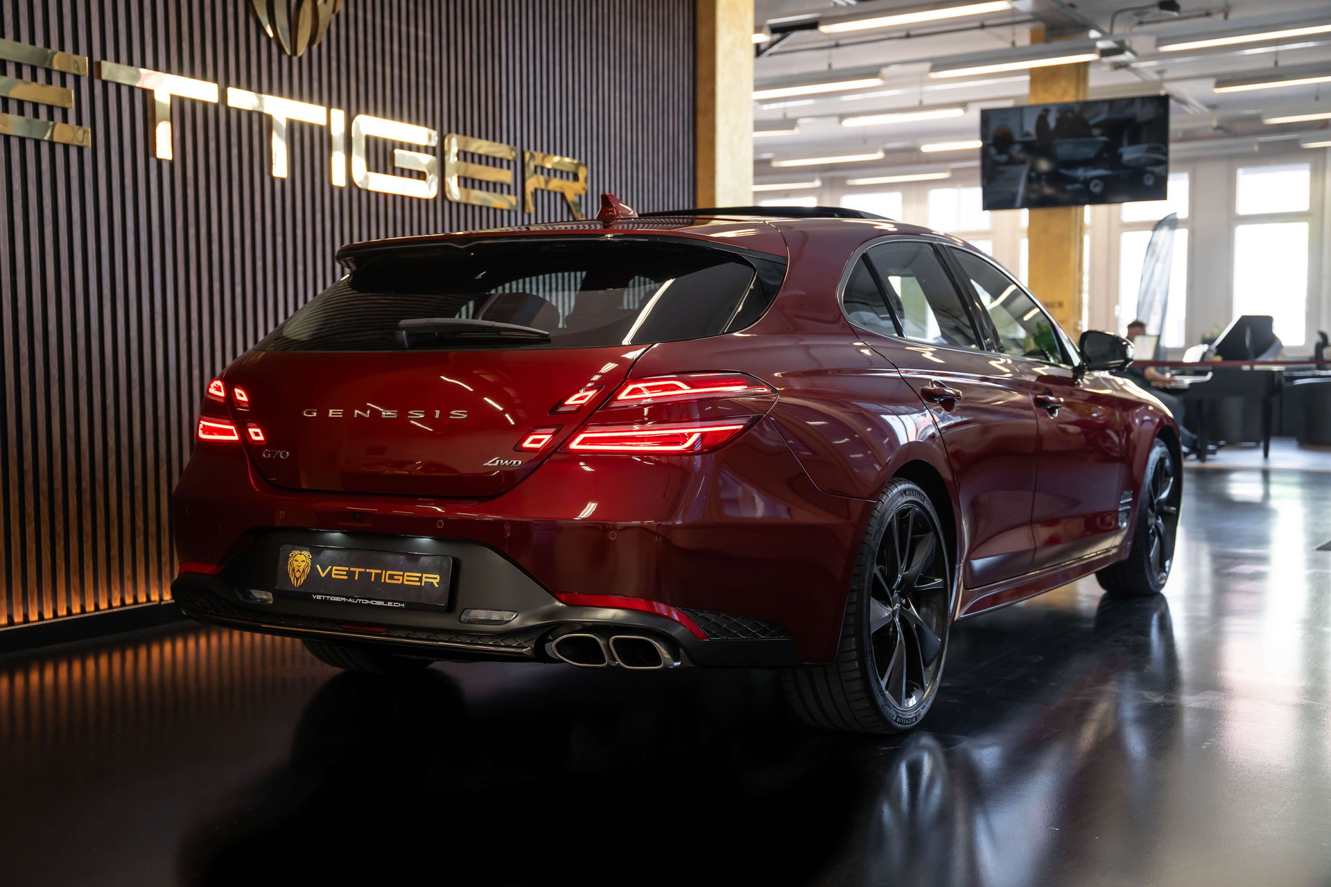 GENESIS G70 Shooting Brake 2.2 CRDI Sport AT8-image-6