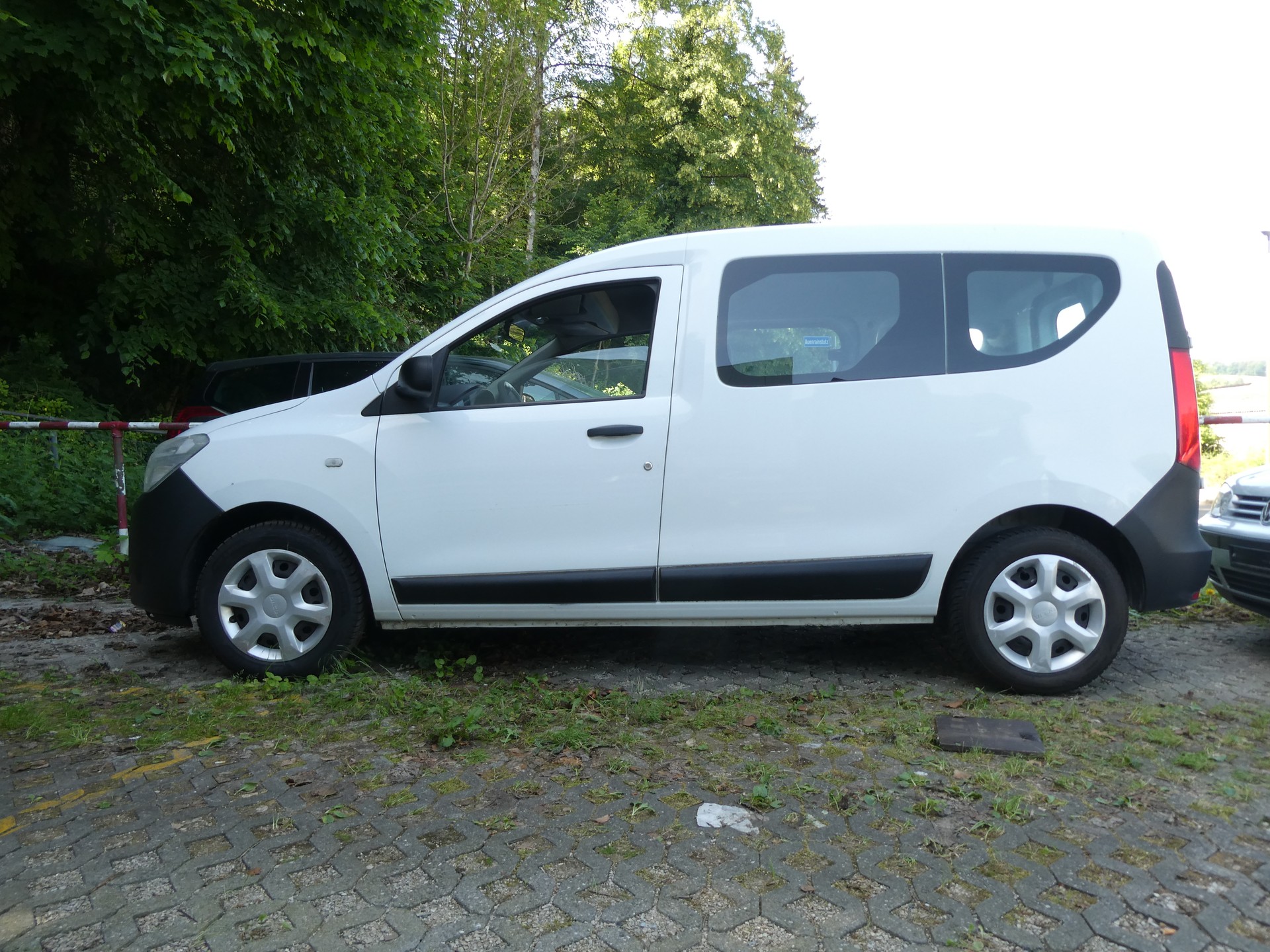 DACIA Dokker 1.2 T Ambiance-image-6