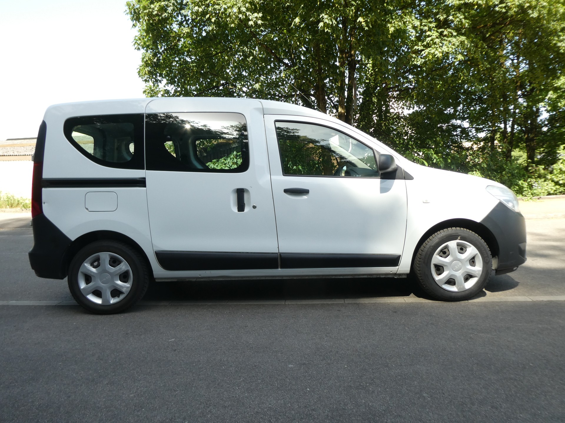 DACIA Dokker 1.2 T Ambiance-image-4