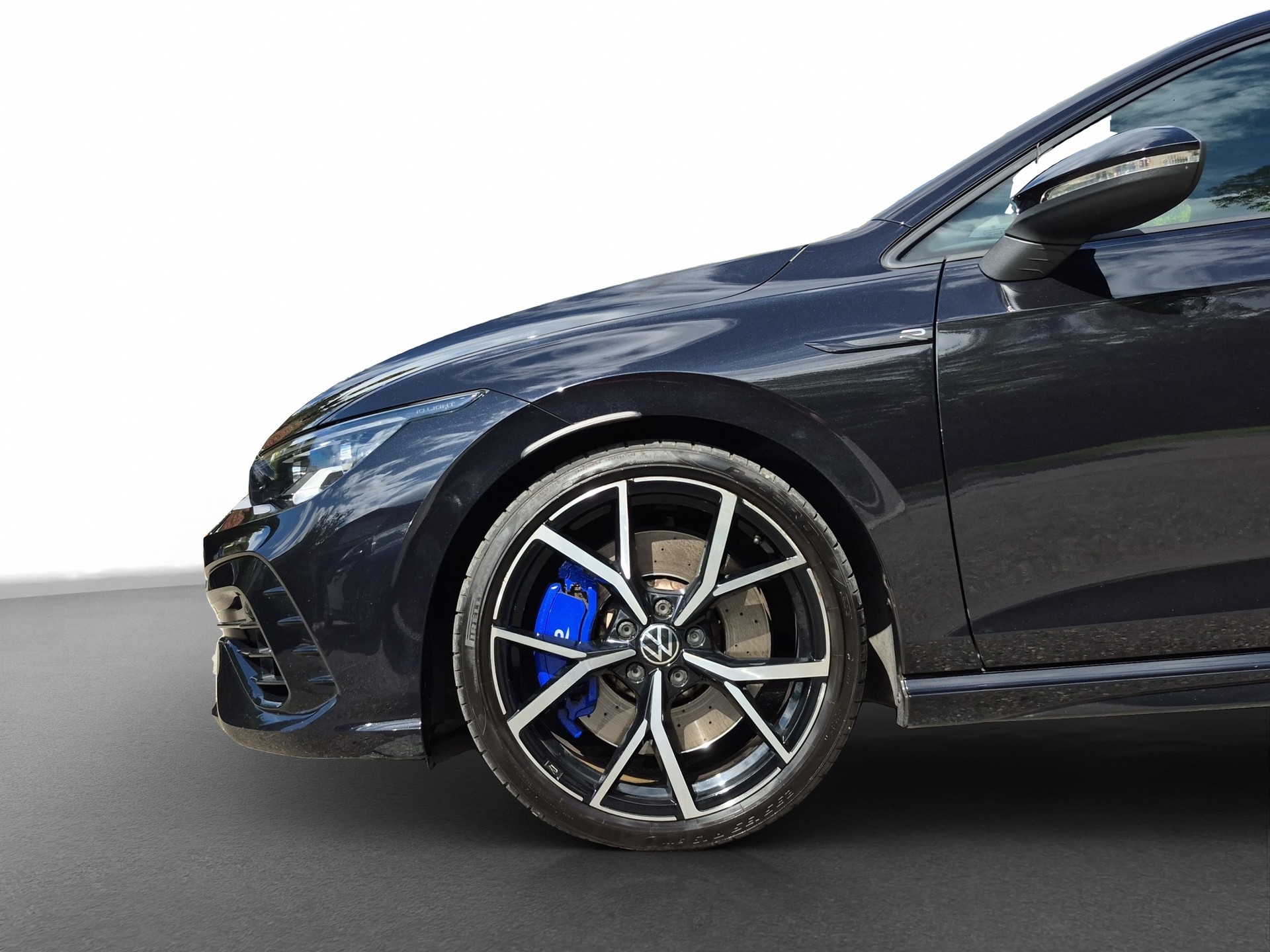 VW Golf 2.0 TSI R DSG 4Motion *Panodach/HarmanKardon*-image-3
