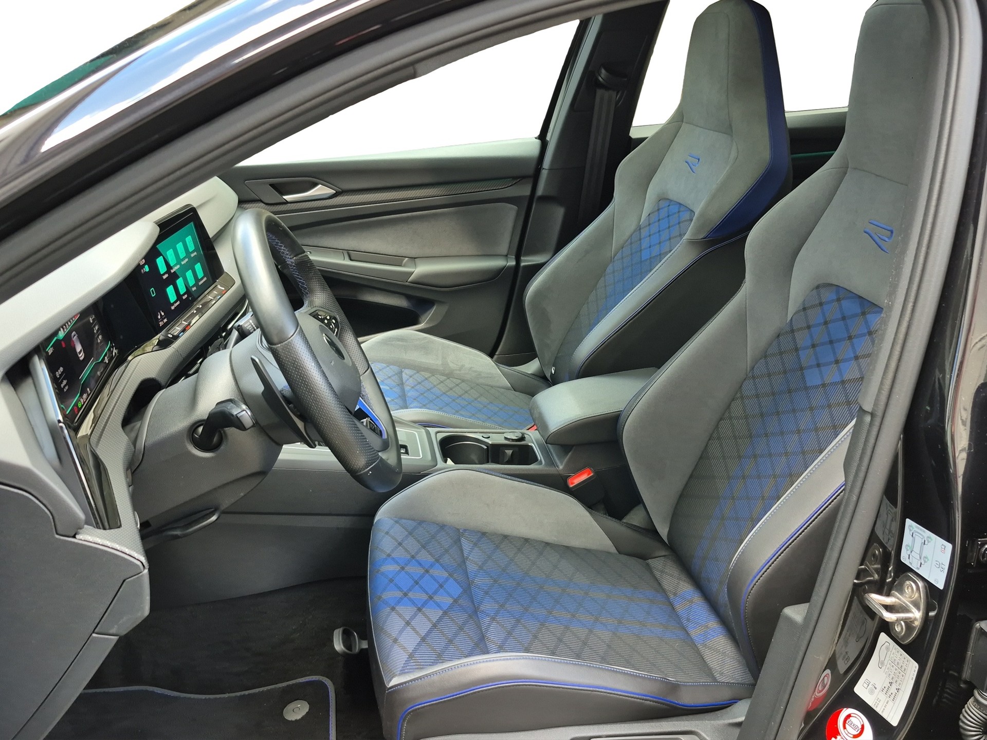 VW Golf 2.0 TSI R DSG 4Motion *Panodach/HarmanKardon*-image-11