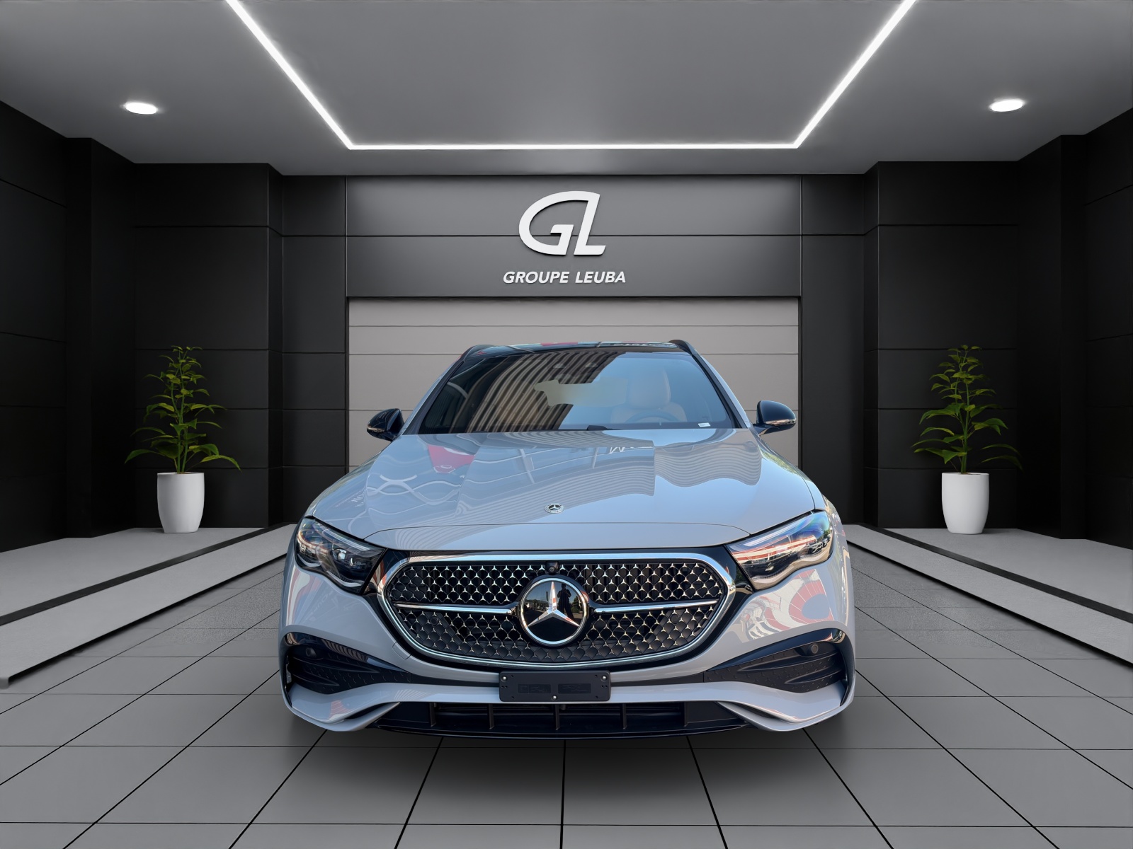 MERCEDES-BENZ E 220 d T 4Matic 9G-Tronic-showroom-element-1