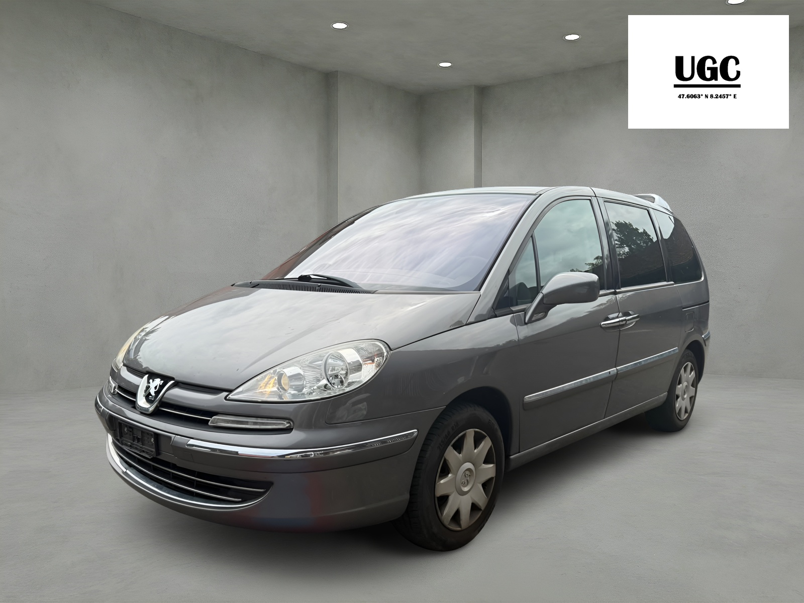 PEUGEOT 807 2.0 16V Family Plus-image-6