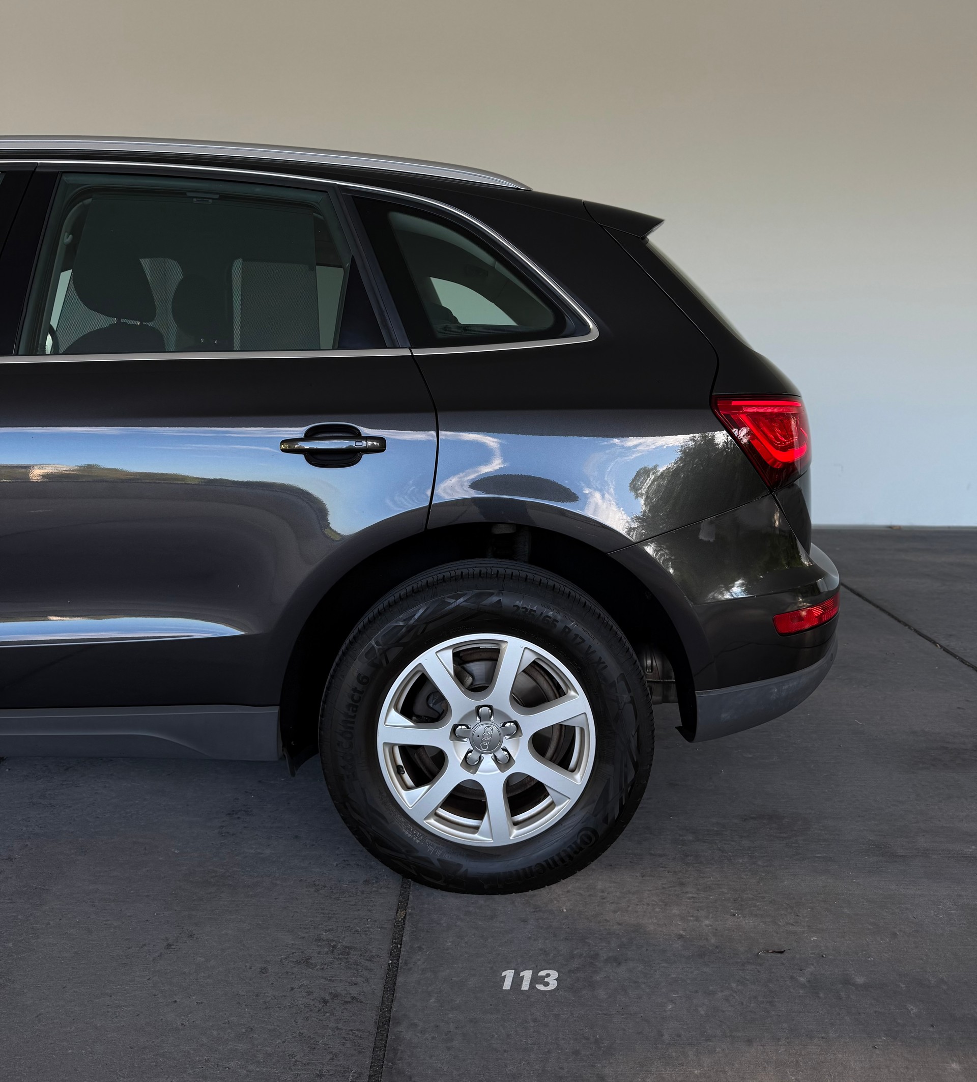 AUDI Q5 2.0 TDI quattro S-tronic-image-6