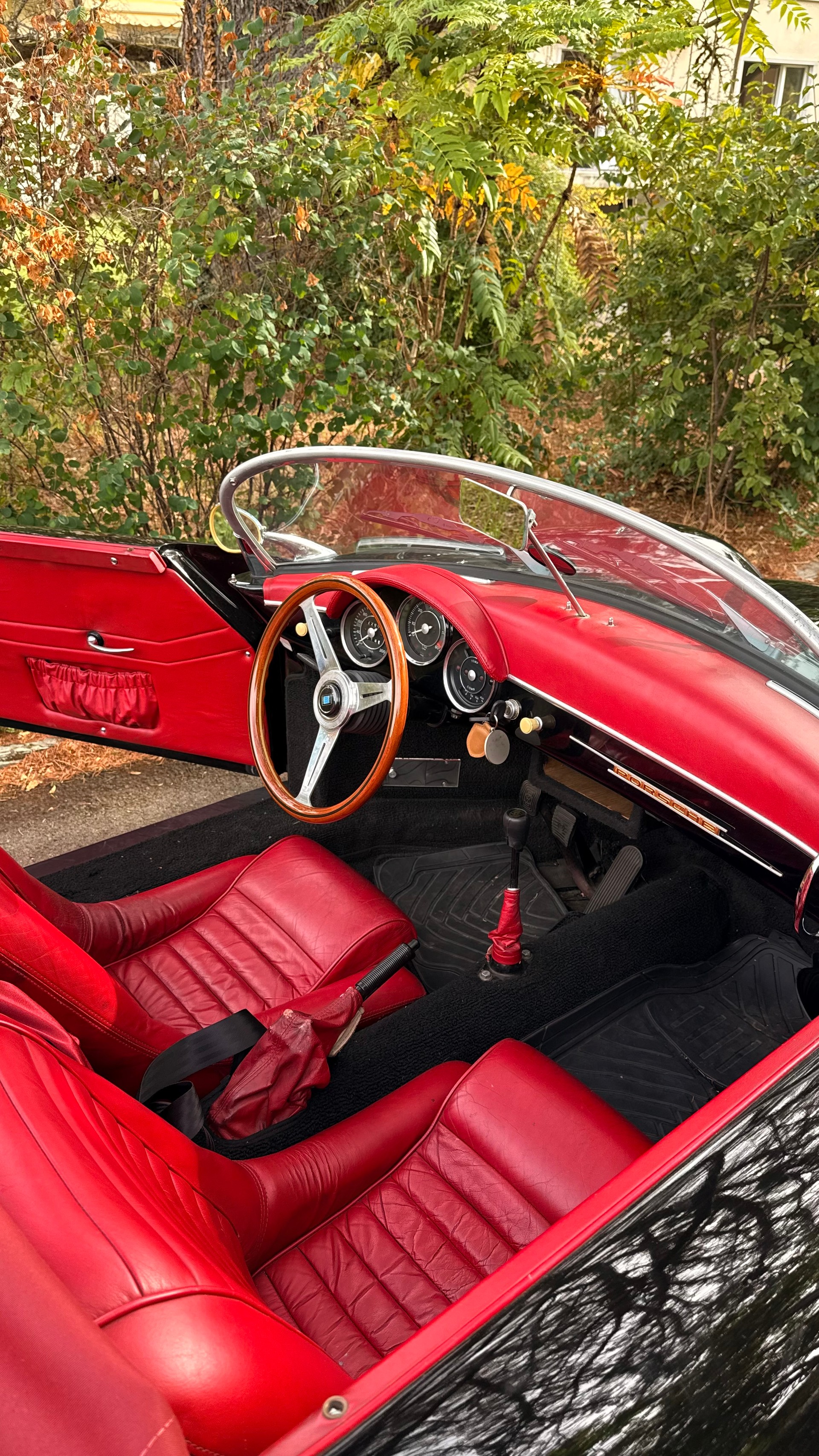 PORSCHE Speedster replica-image-3