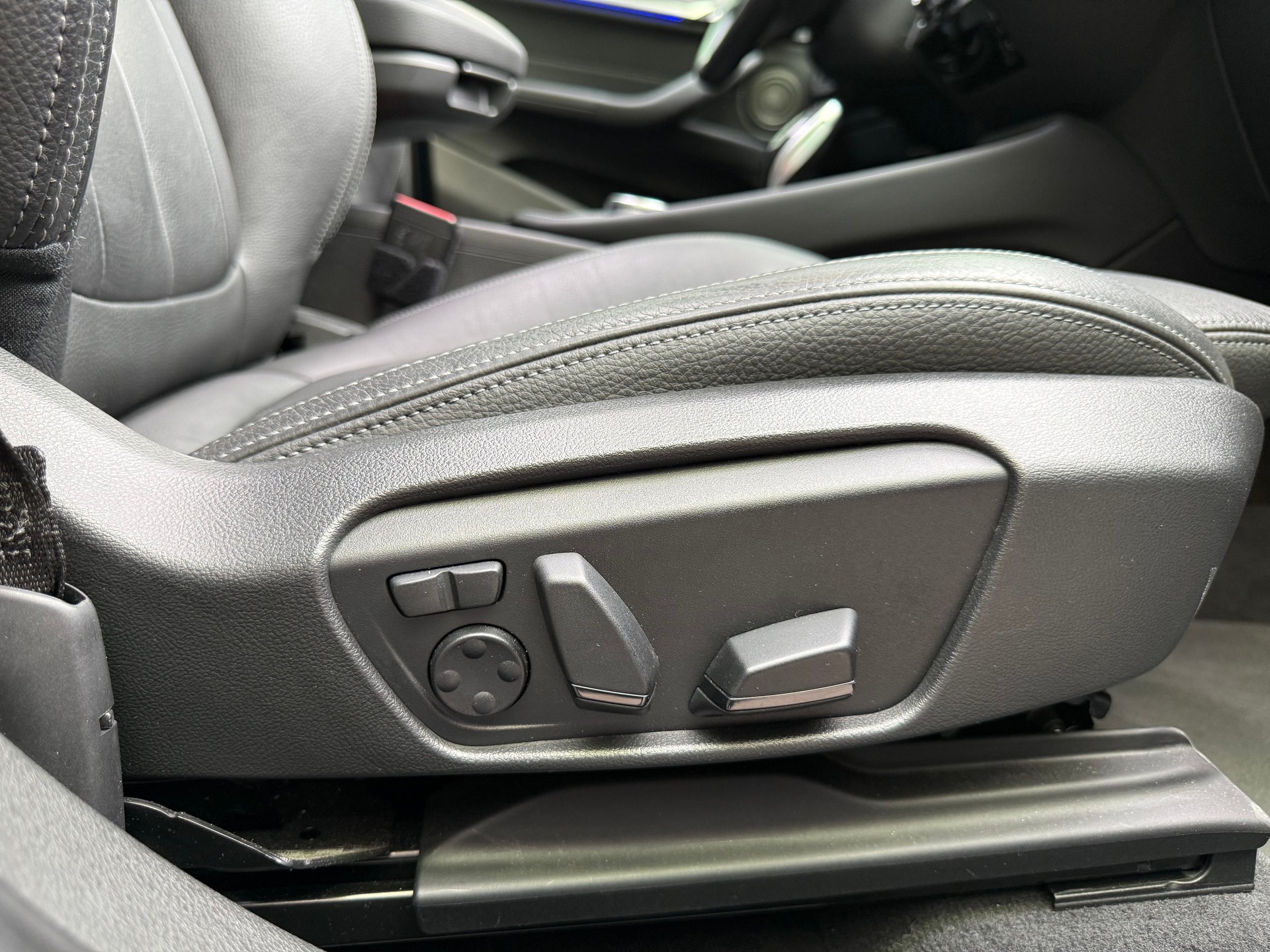 BMW X2 sDrive 20i M Sport Steptronic DSK-image-6