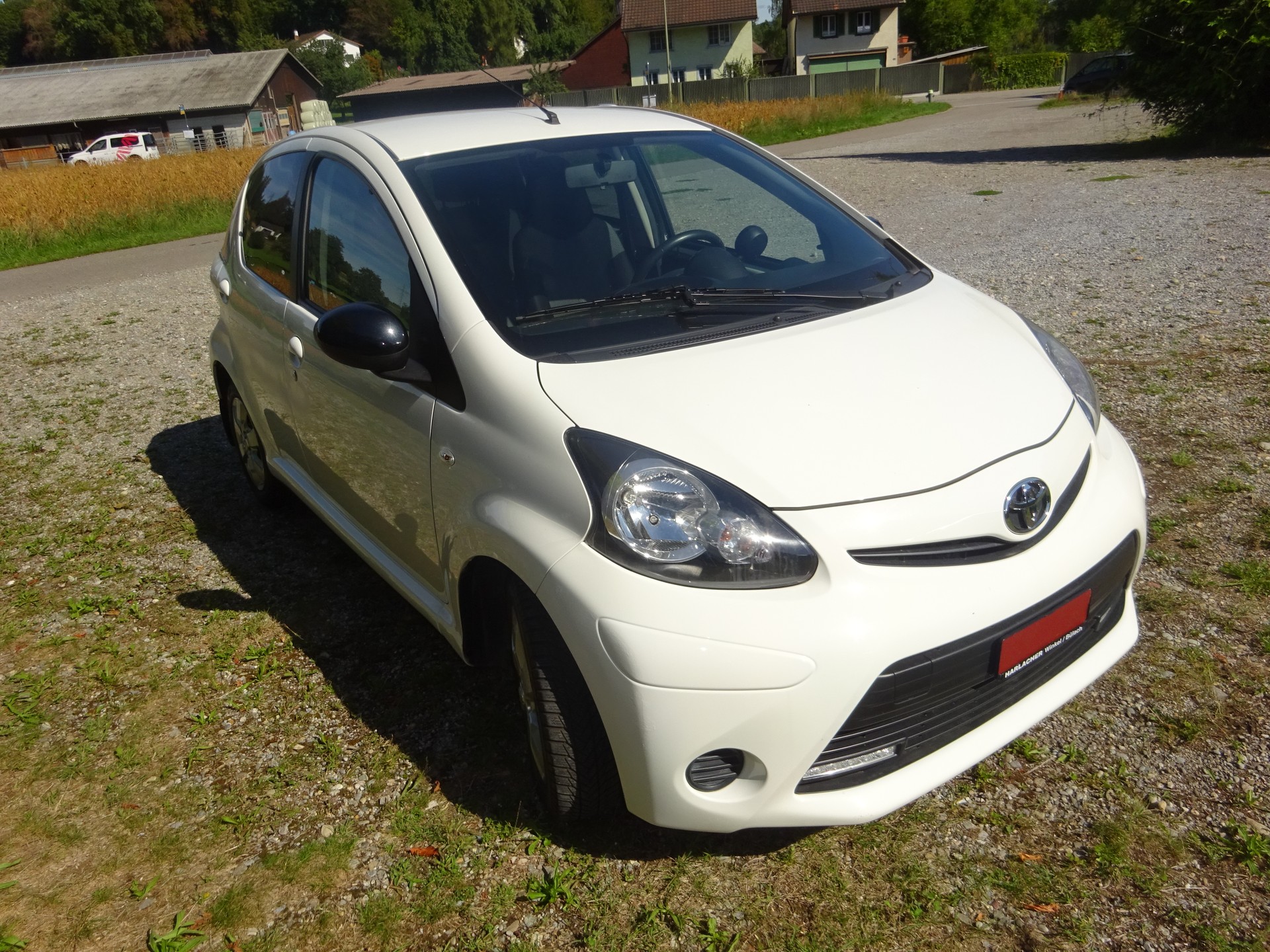 TOYOTA Aygo 1.0 VVT-i Collection- MFK 8.2026 - KUPPLUNG NEU - 1.HAND-image-3