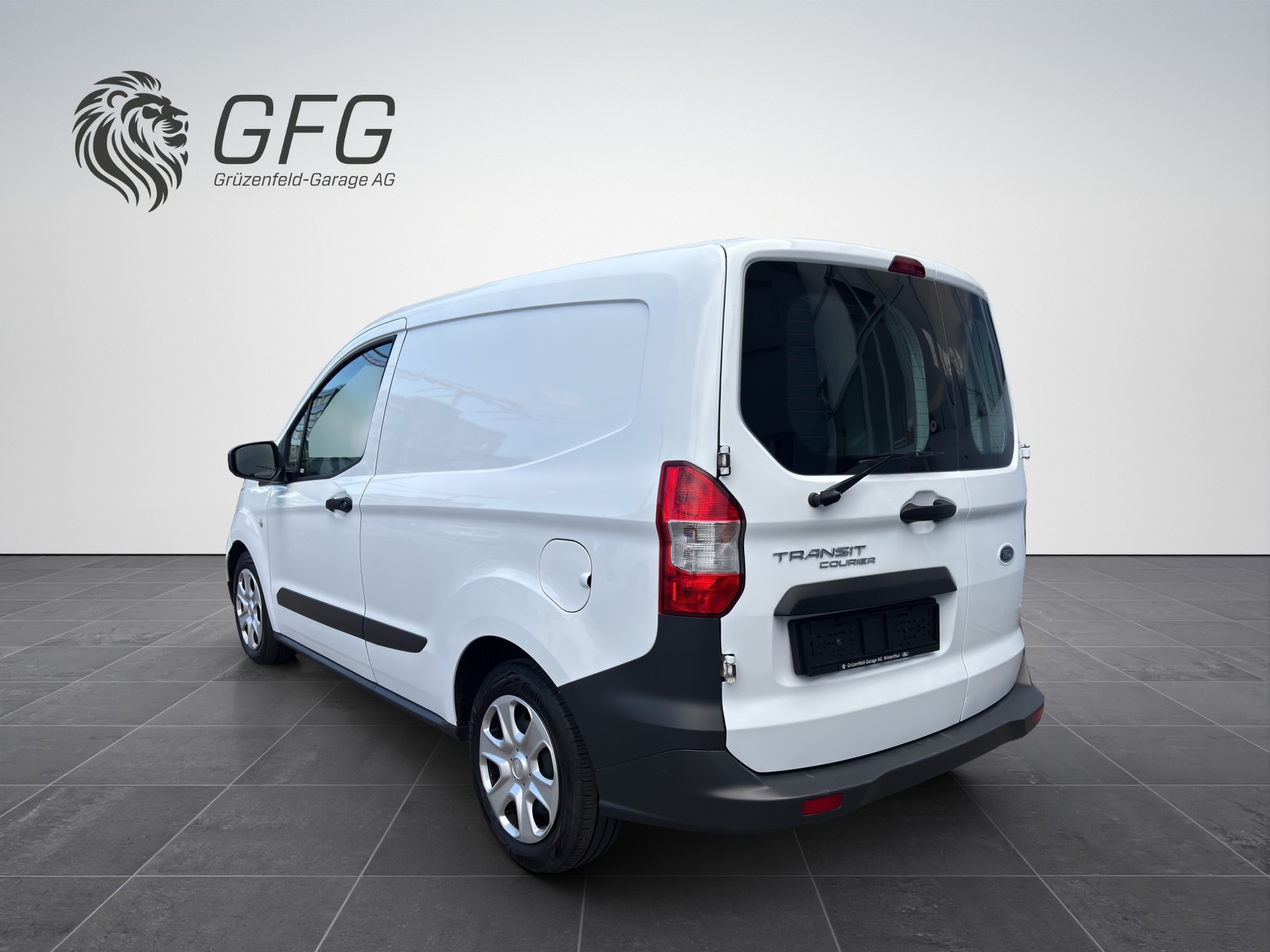 FORD Transit Courier Van 1.0 EcoBoost Trend-image-3