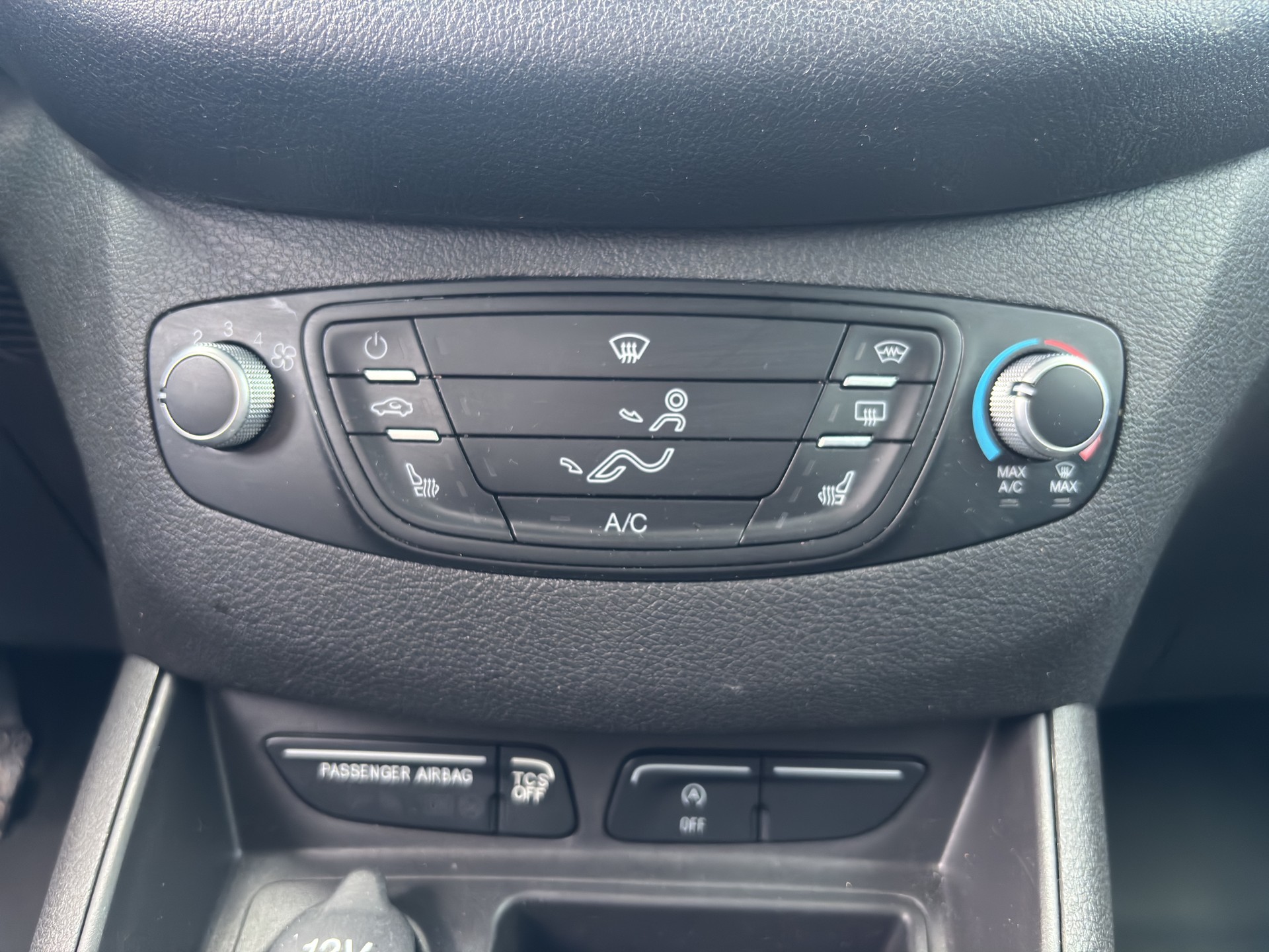 FORD Transit Courier Van 1.0 EcoBoost Trend-image-13