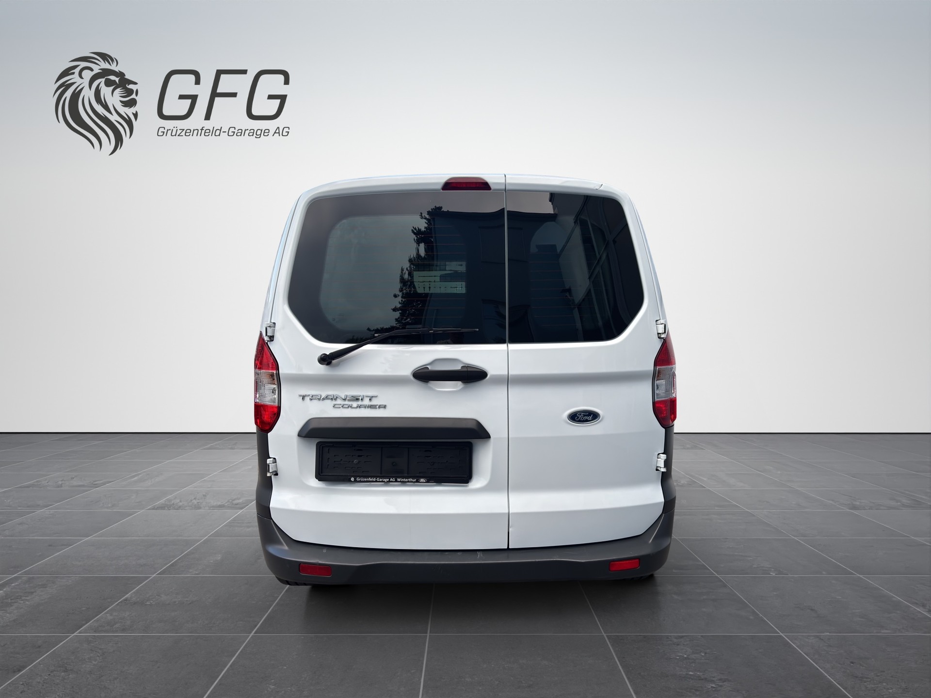FORD Transit Courier Van 1.0 EcoBoost Trend-image-4
