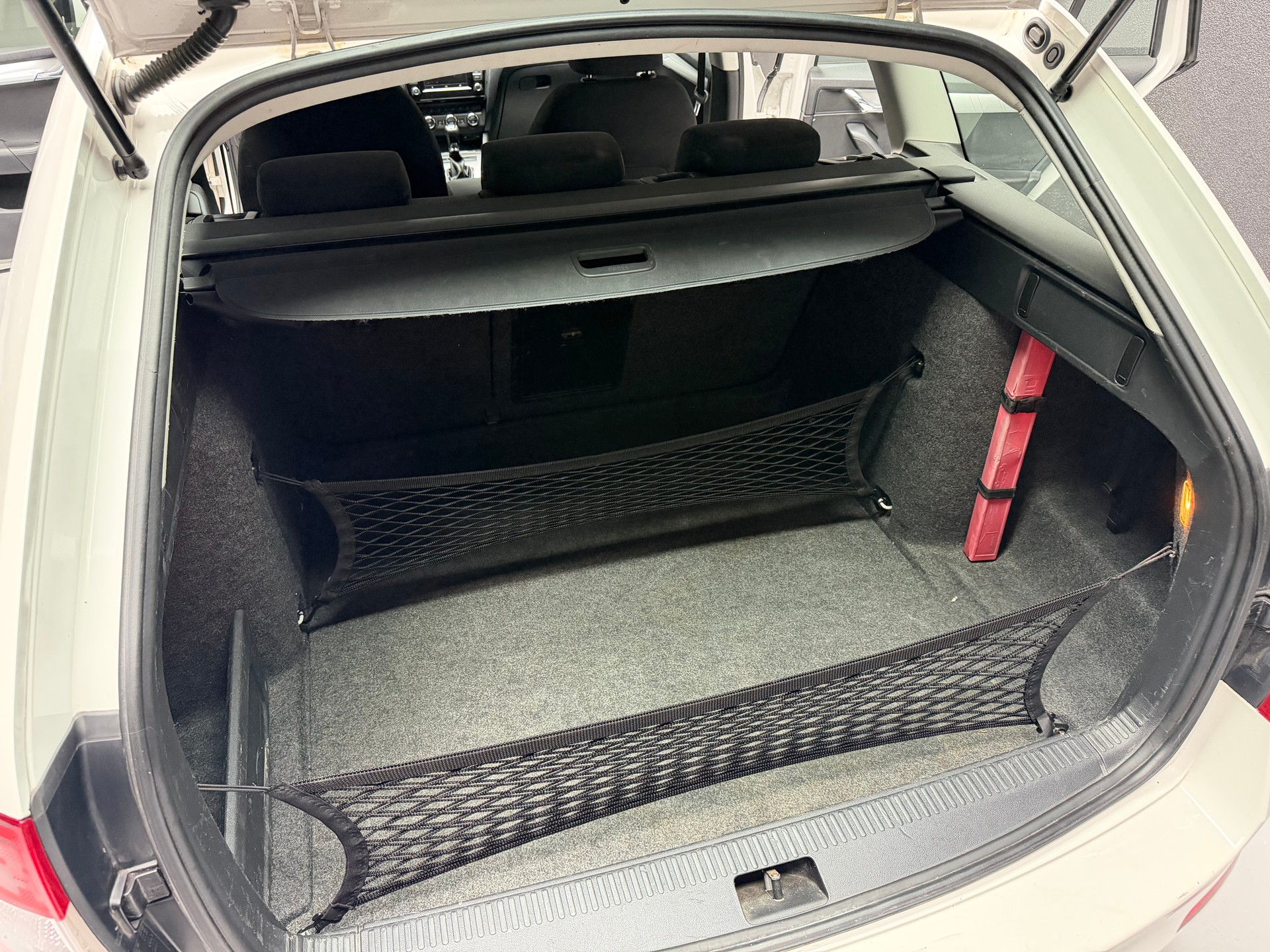 SKODA Octavia Combi 1.6 TDI Ambition DSG • ab MfK & Service-image-9