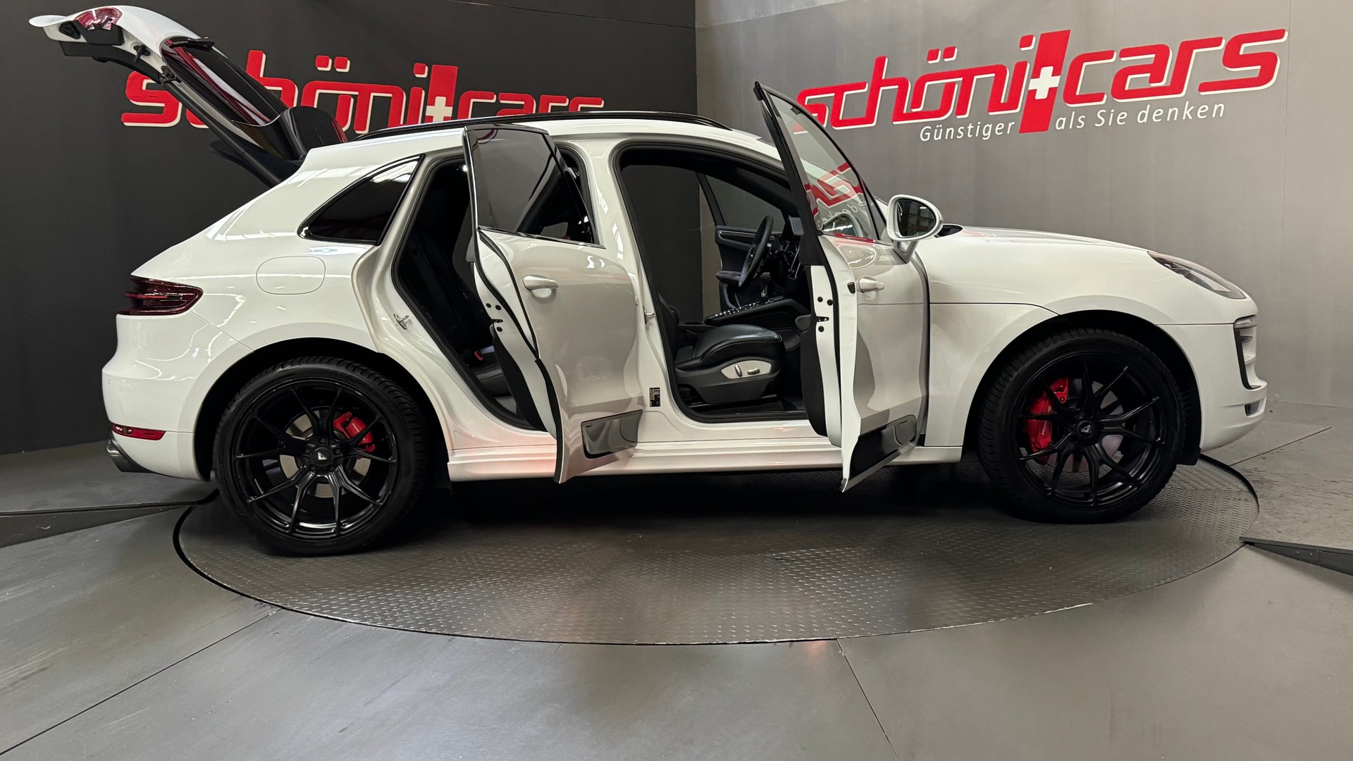 PORSCHE Macan GTS PDK-image-7