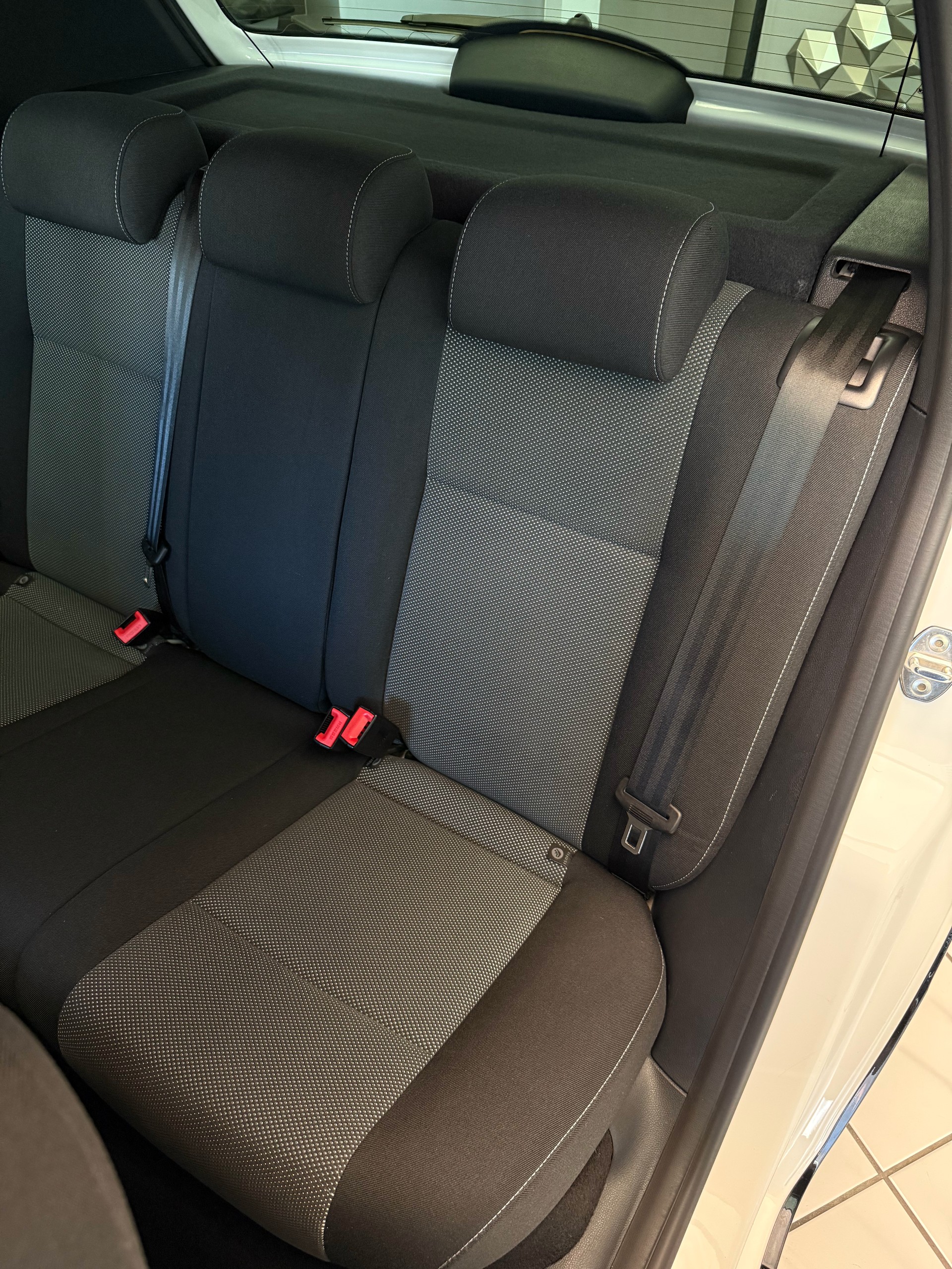 SKODA Fabia 1.2 TSI "Monte Carlo" DSG-image-6