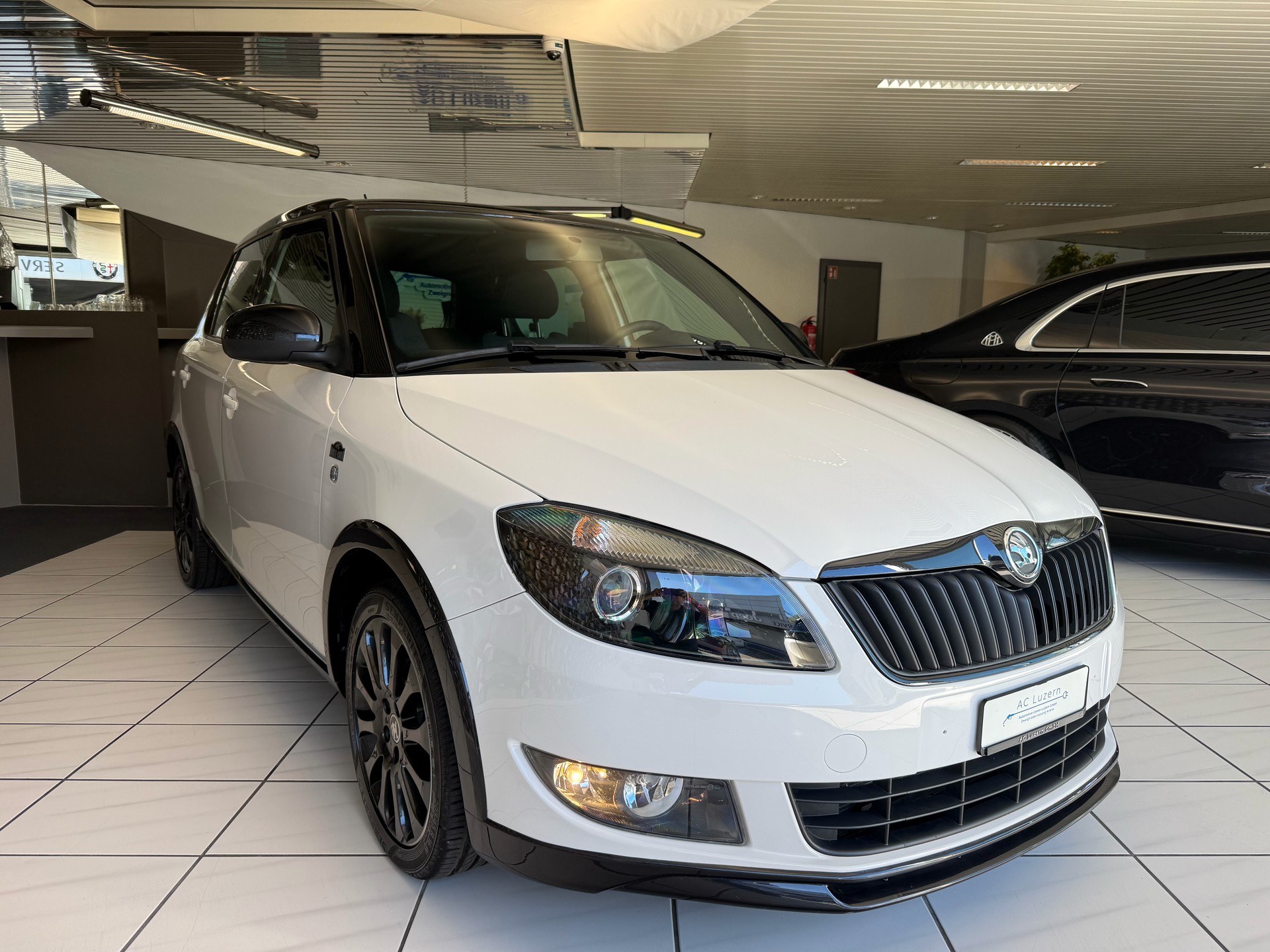 SKODA Fabia 1.2 TSI "Monte Carlo" DSG-image-3