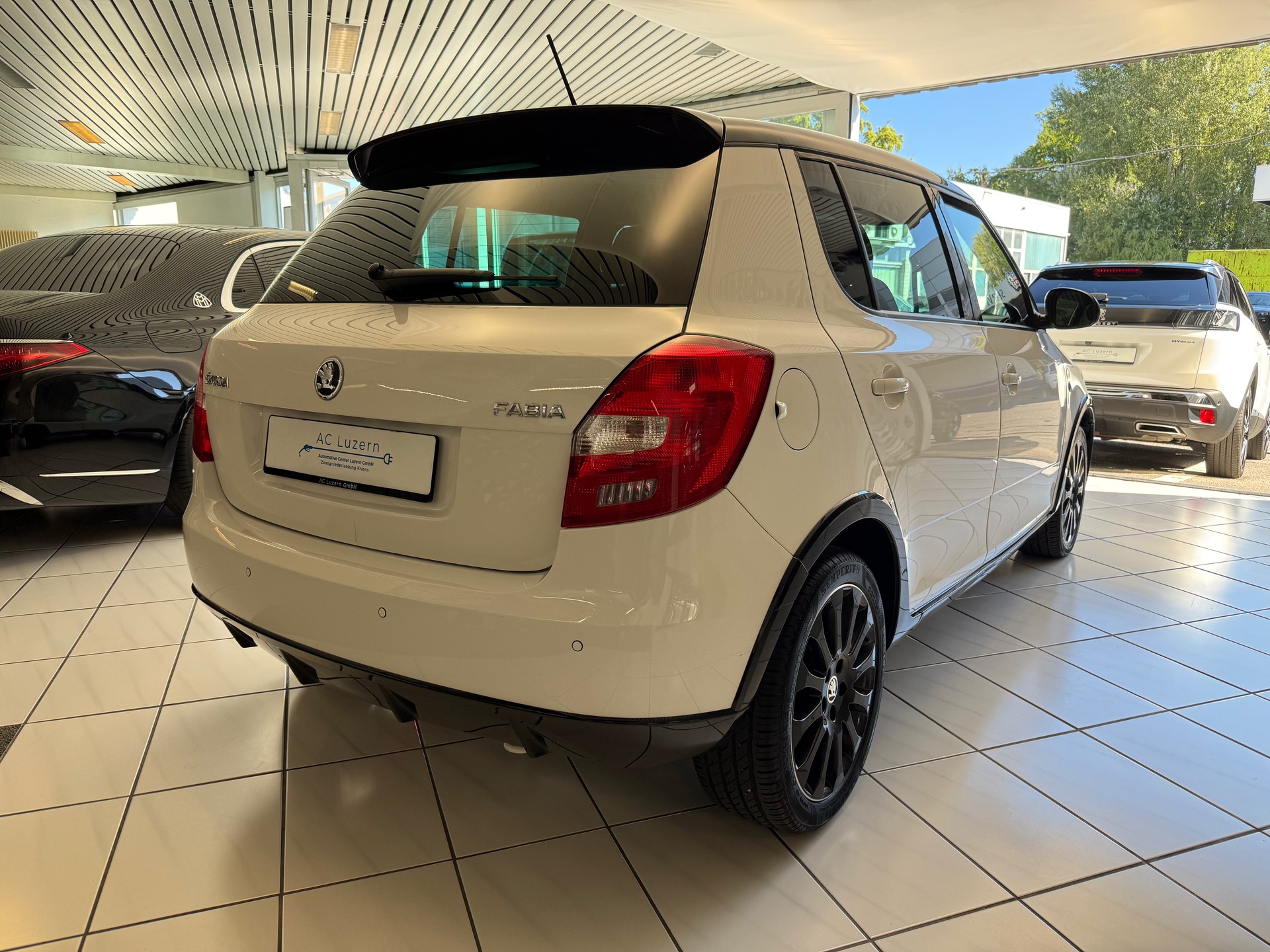 SKODA Fabia 1.2 TSI "Monte Carlo" DSG-image-2