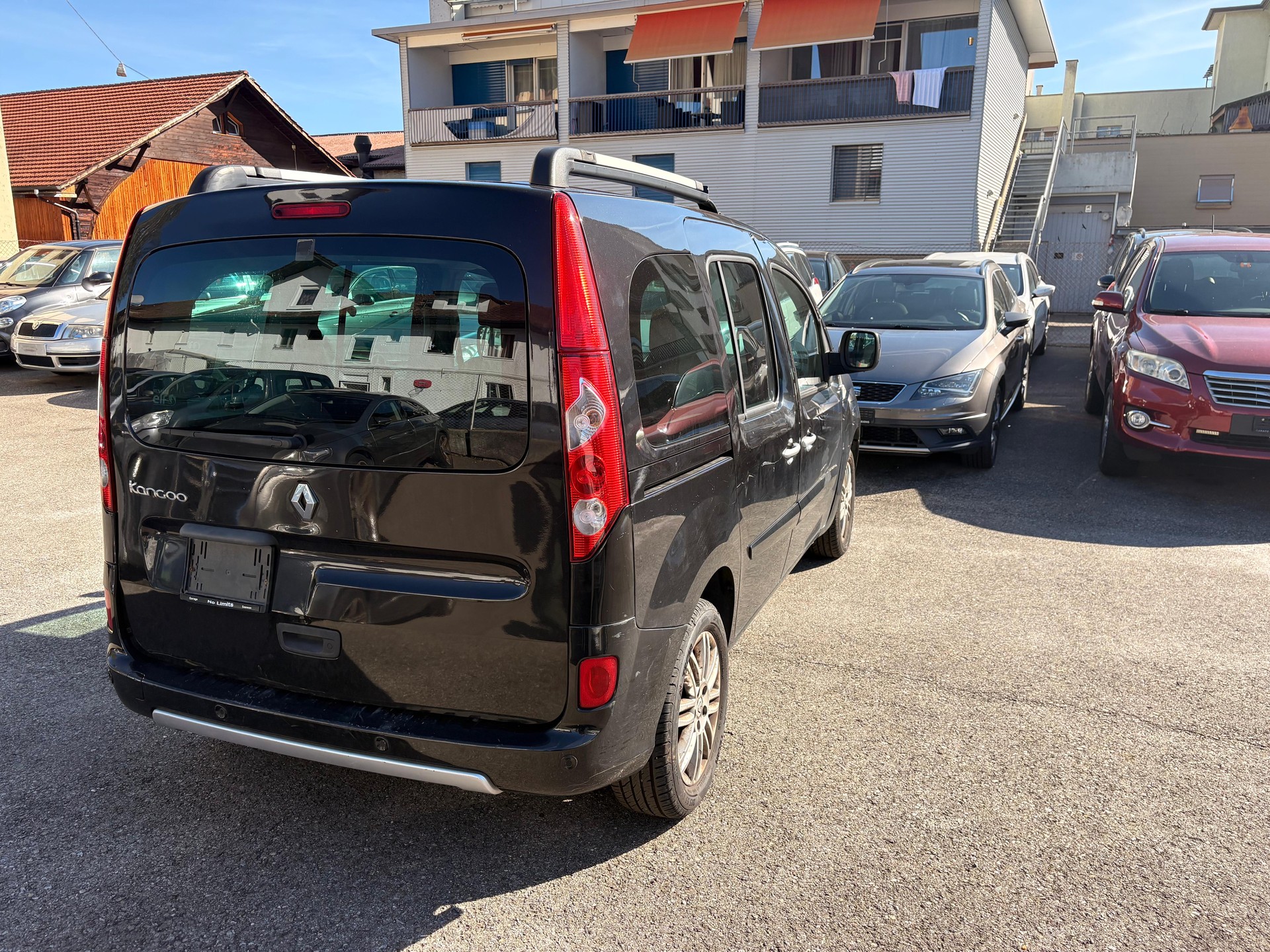 RENAULT Kangoo 1.6 16V Dynamique-image-2
