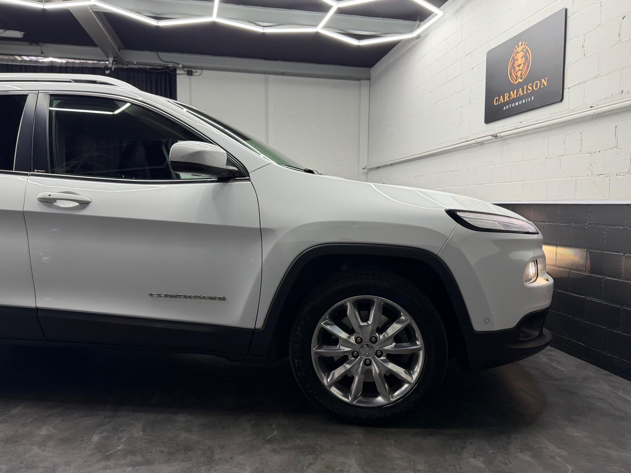 JEEP Cherokee 2.2TD Limited AWD 9ATX-image-9