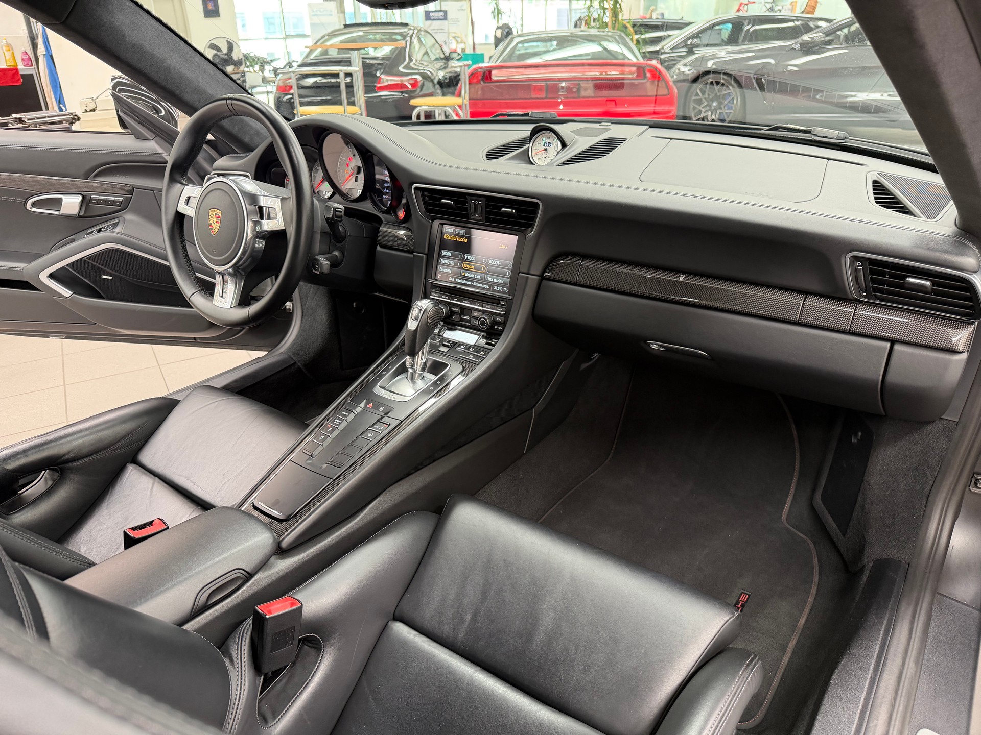 PORSCHE 911 Turbo PDK-image-9