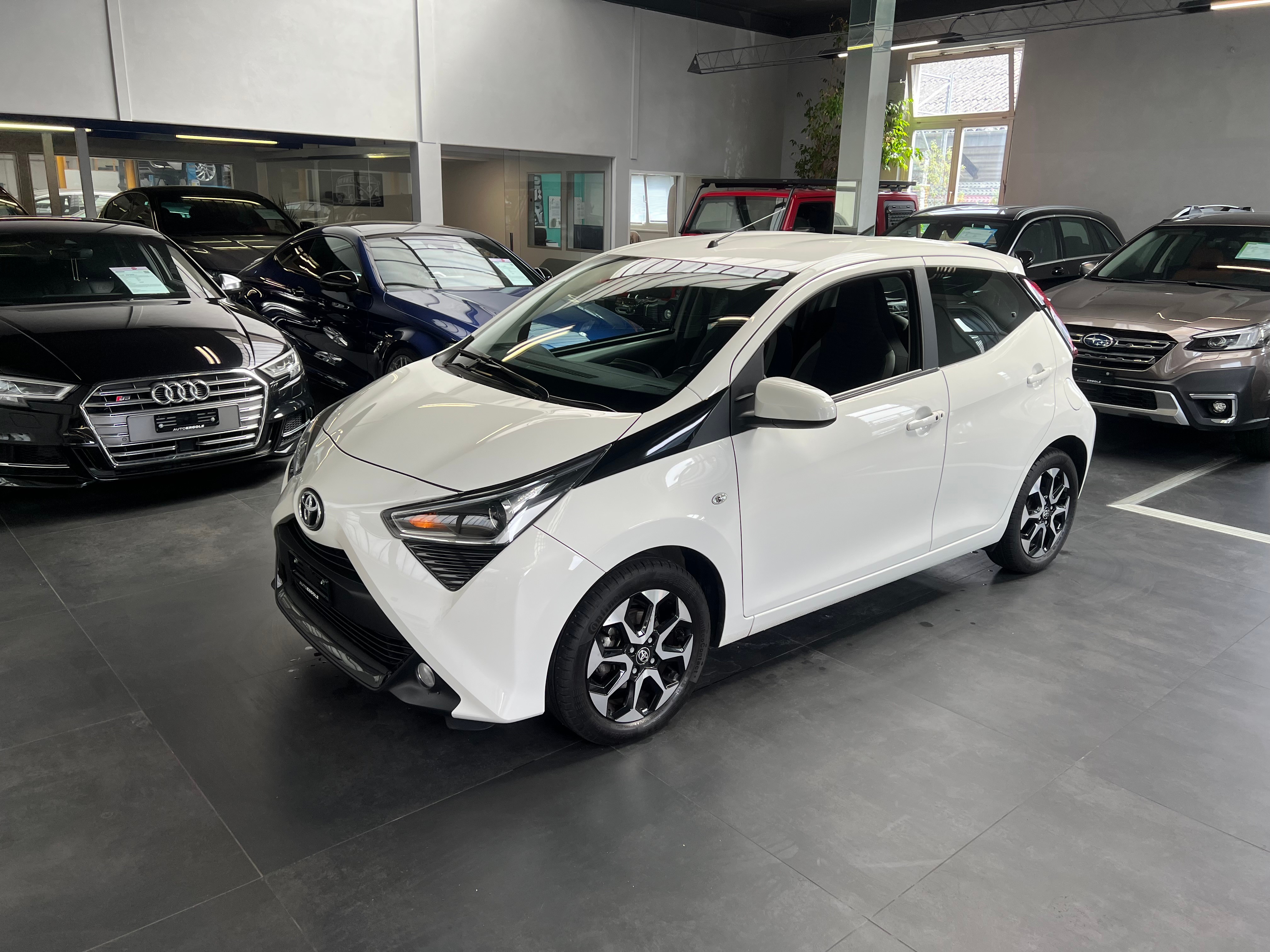 Car photo