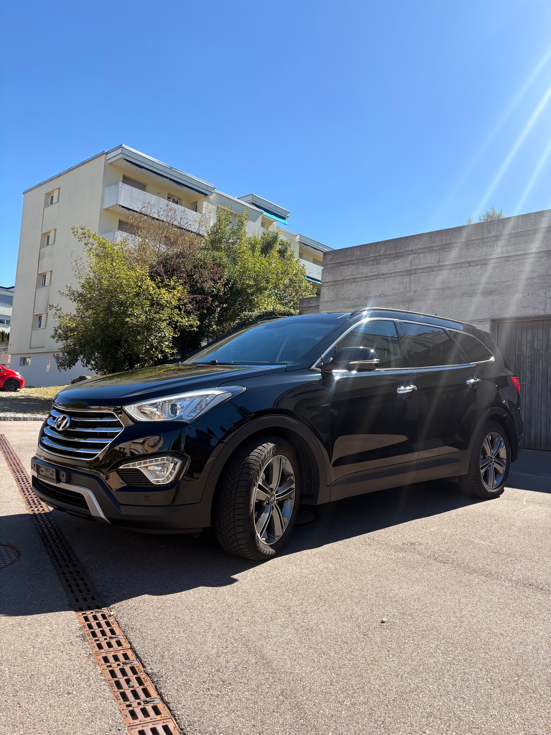 HYUNDAI 2.2 CRDi Vertex 7P-image-0
