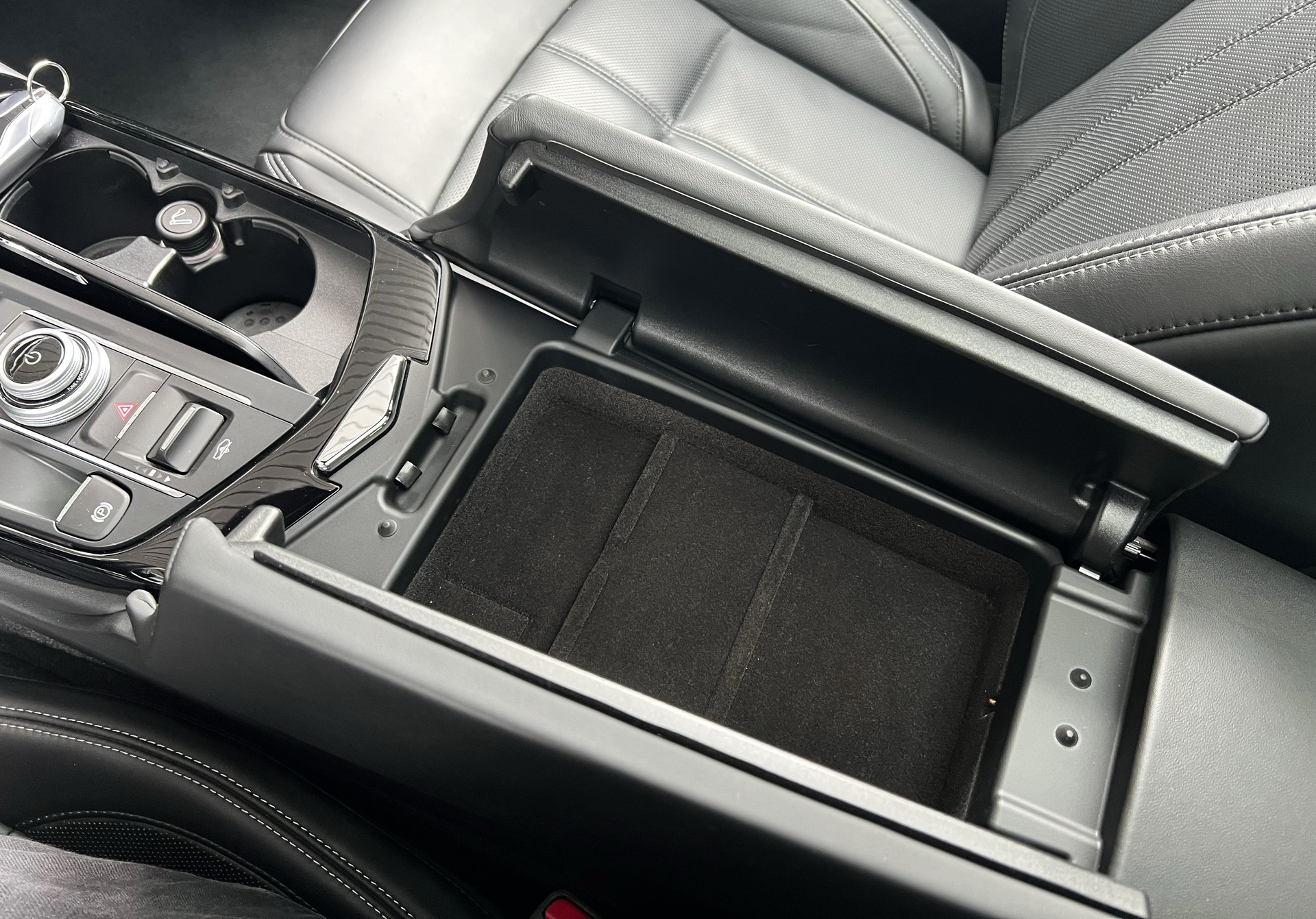 MASERATI Levante S 3.0 V6 GranSport Automatica-image-14