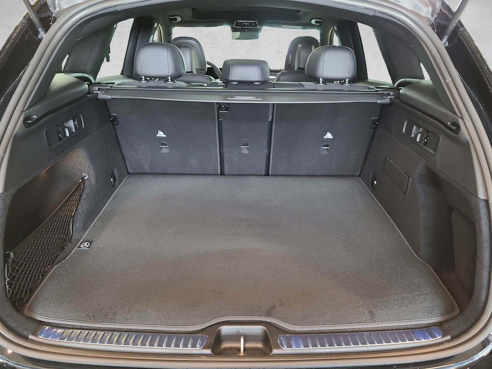 MERCEDES-BENZ GLC 300 AMG Line 4matic X254-image-5