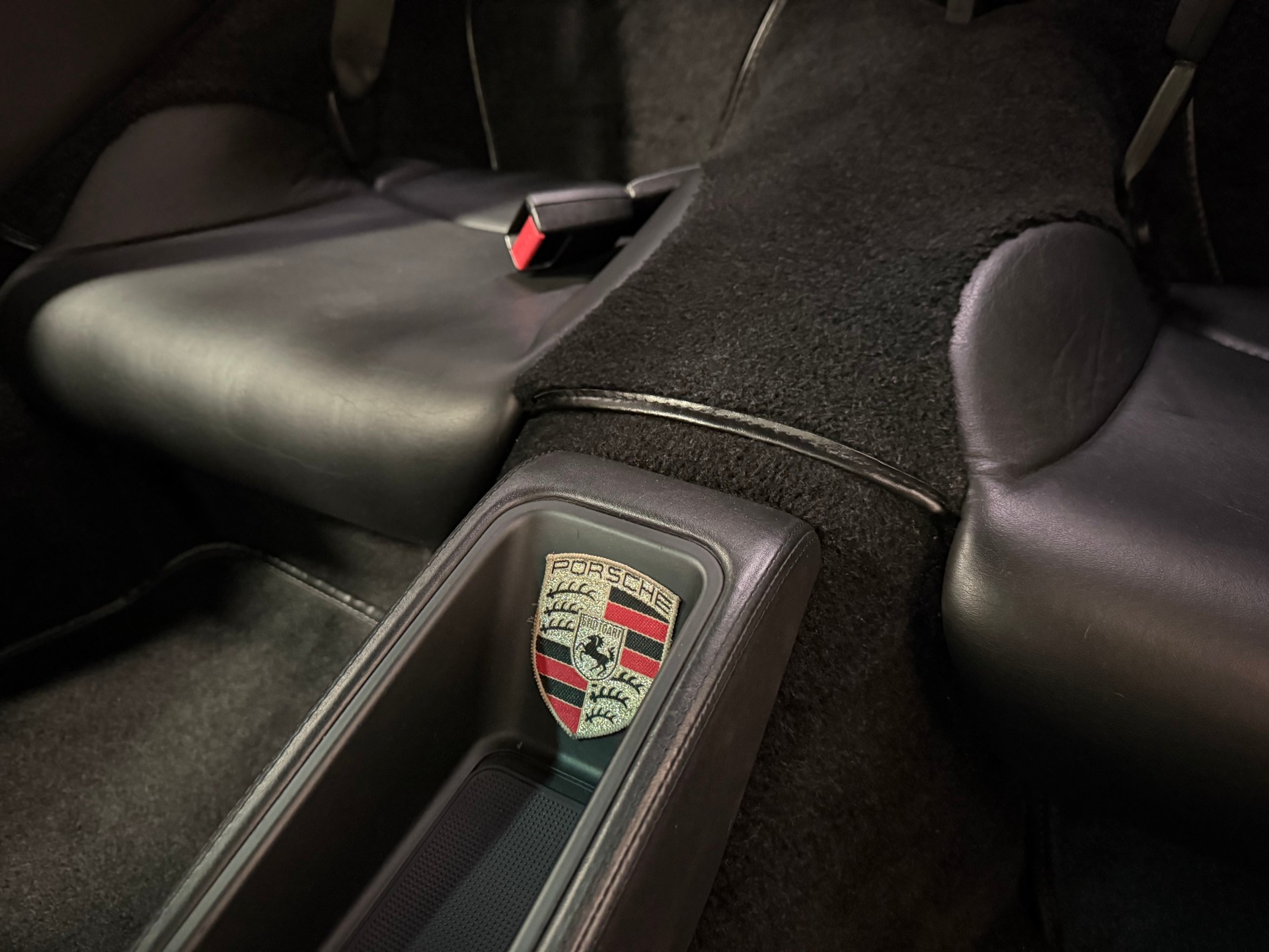 PORSCHE 911 Turbo-image-25