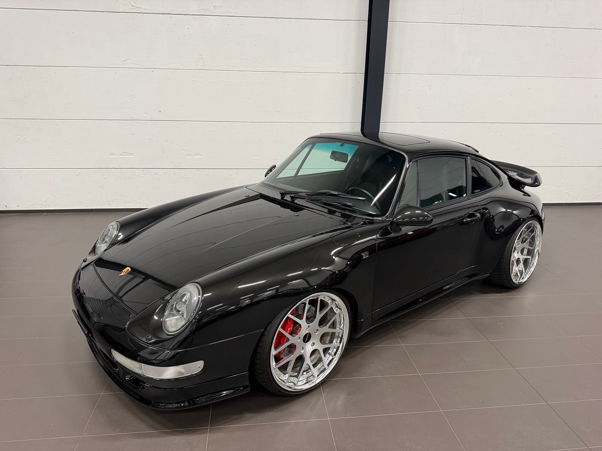 PORSCHE 911 Turbo
