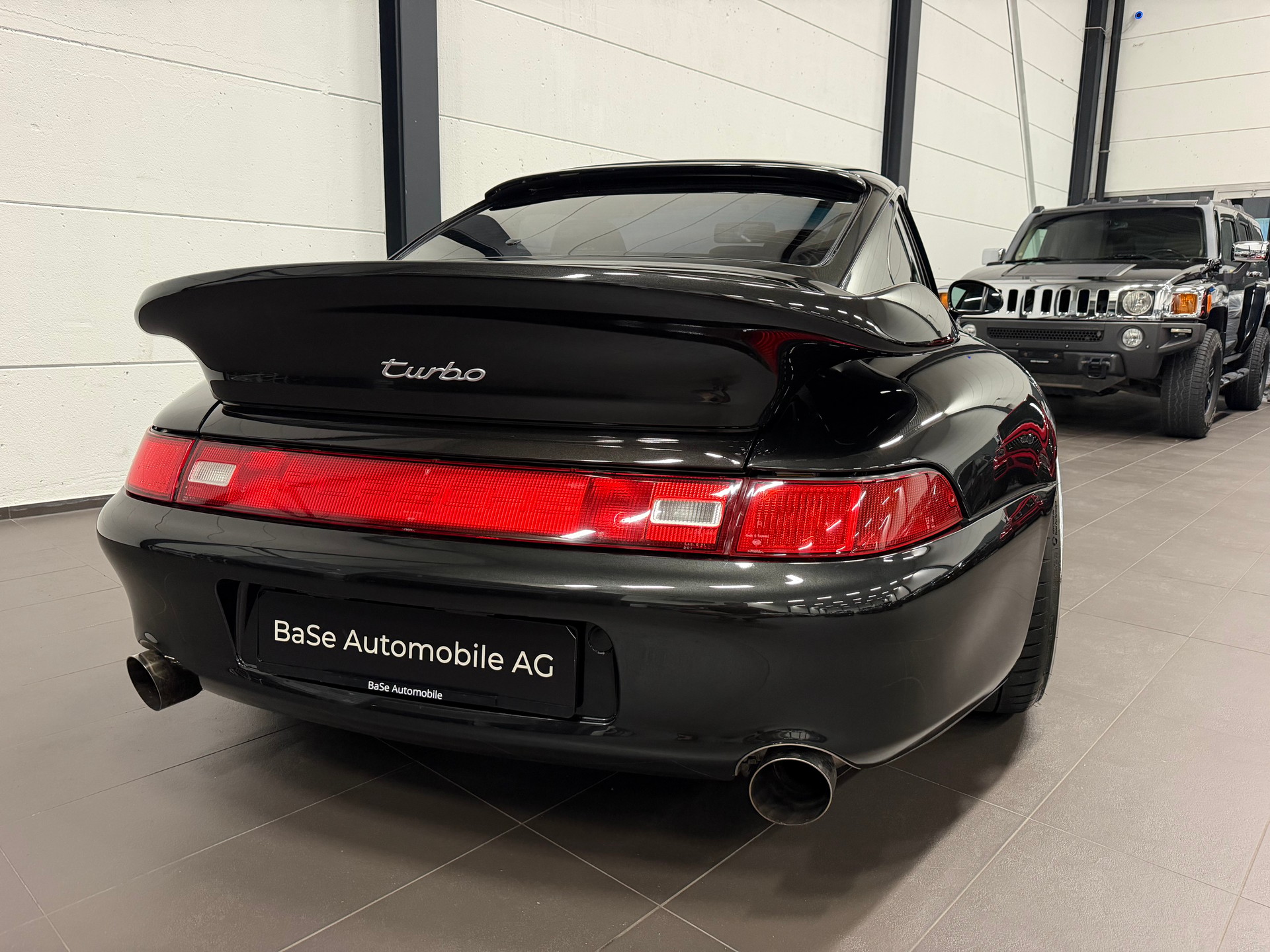 PORSCHE 911 Turbo-image-15