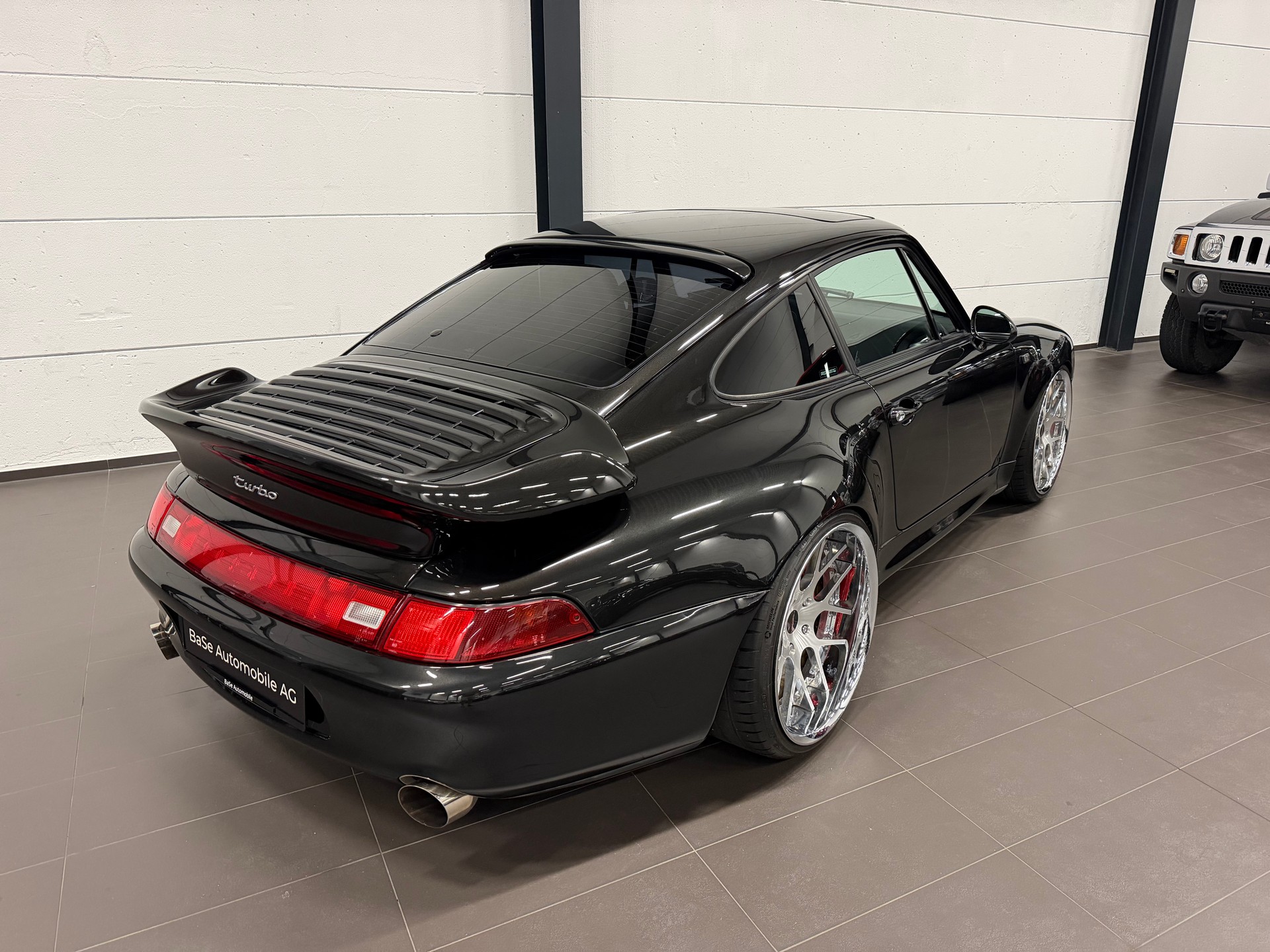 PORSCHE 911 Turbo-image-14