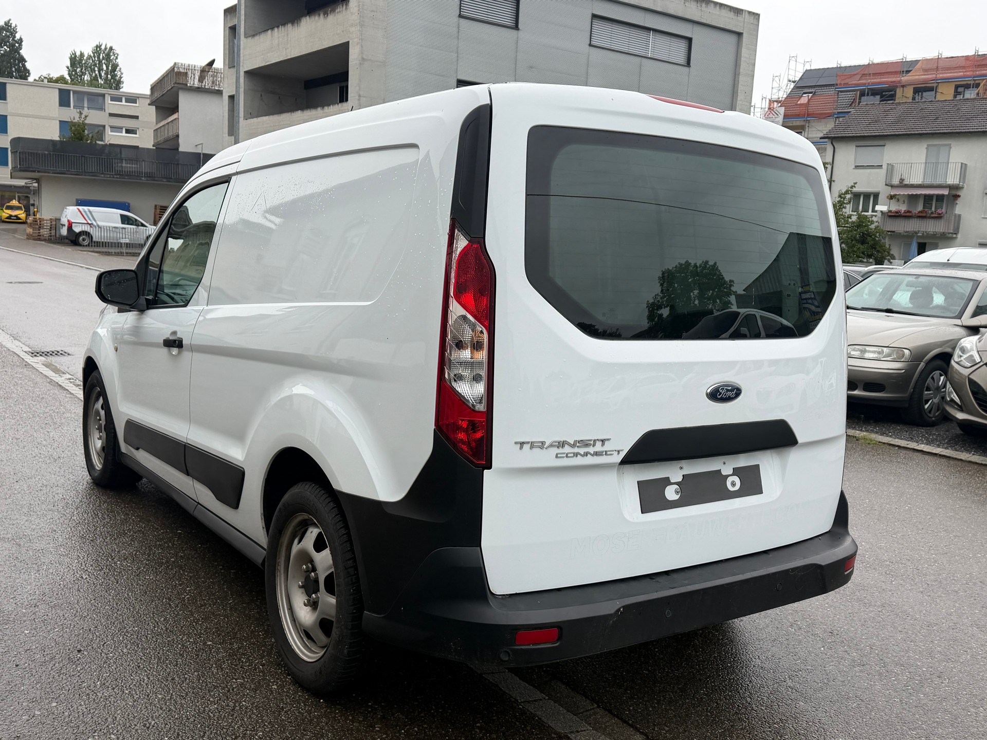FORD Transit Connect Van T200 1.0 EcoBoost Ambiente-image-4