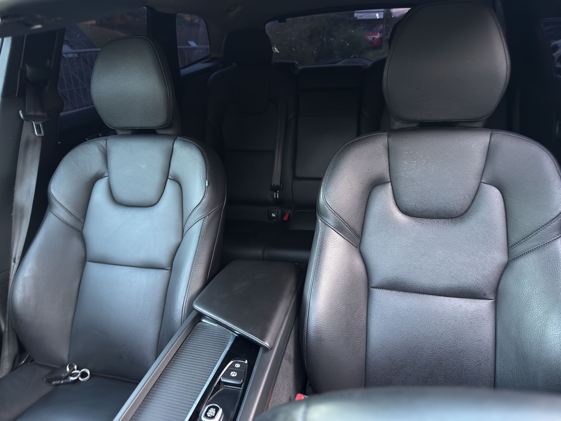 VOLVO XC60 T5 AWD Momentum Geartronic-image-12