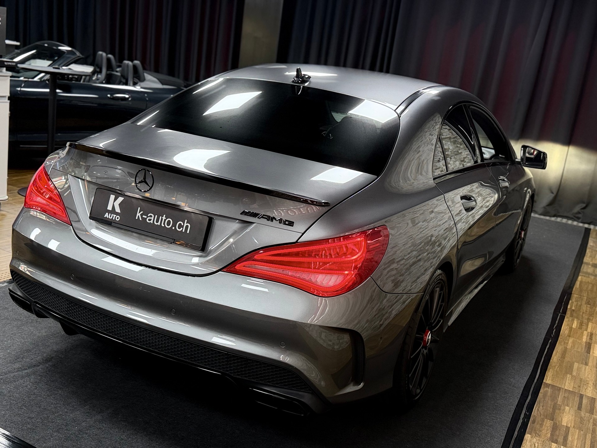 MERCEDES-BENZ CLA 45 AMG 4Matic Speedshift-Edition 1-image-4